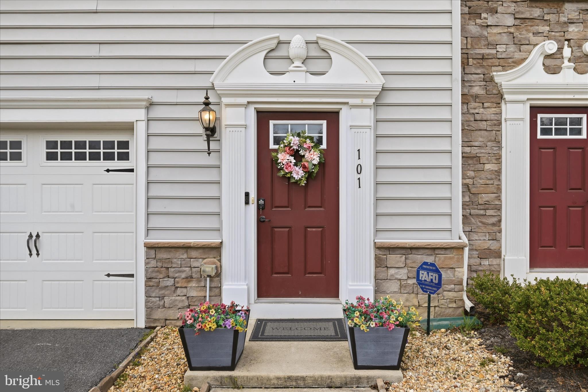 LAKE FREDERICK - Residential