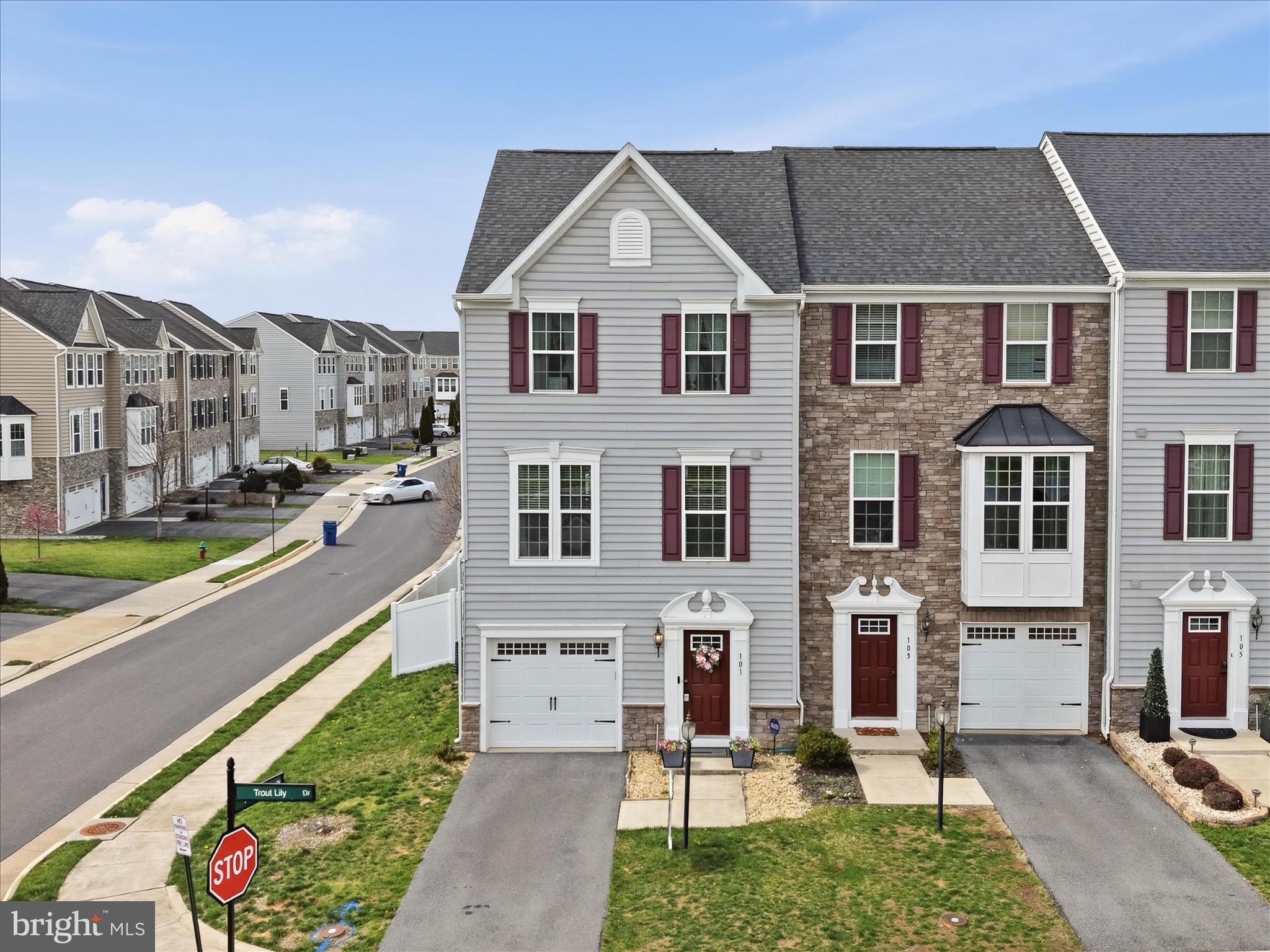 LAKE FREDERICK - Residential