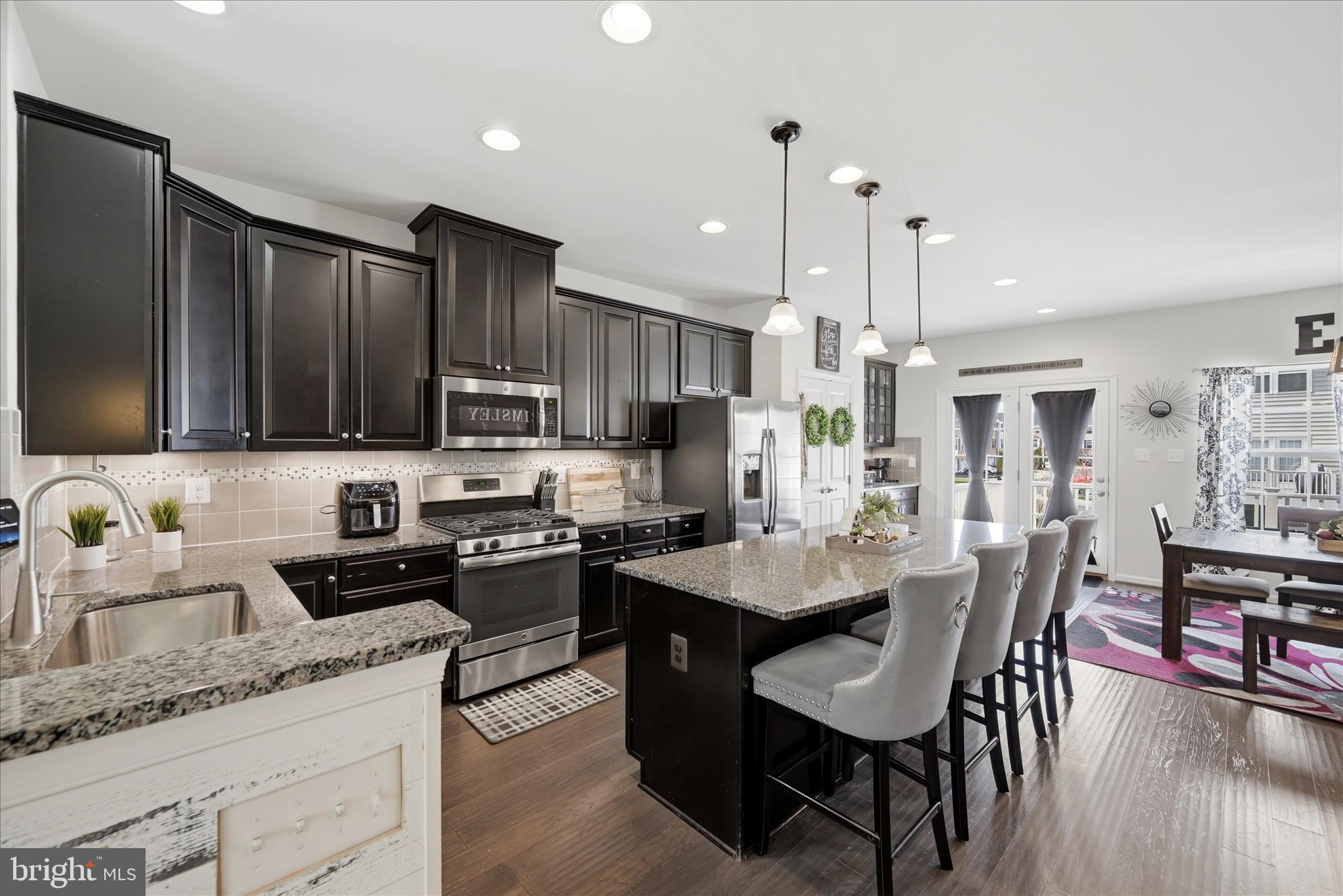 LAKE FREDERICK - Residential