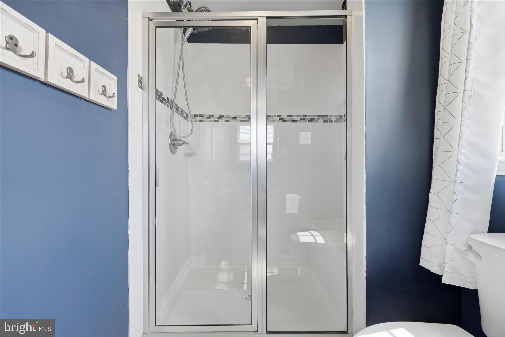 LAKE FREDERICK - Residential