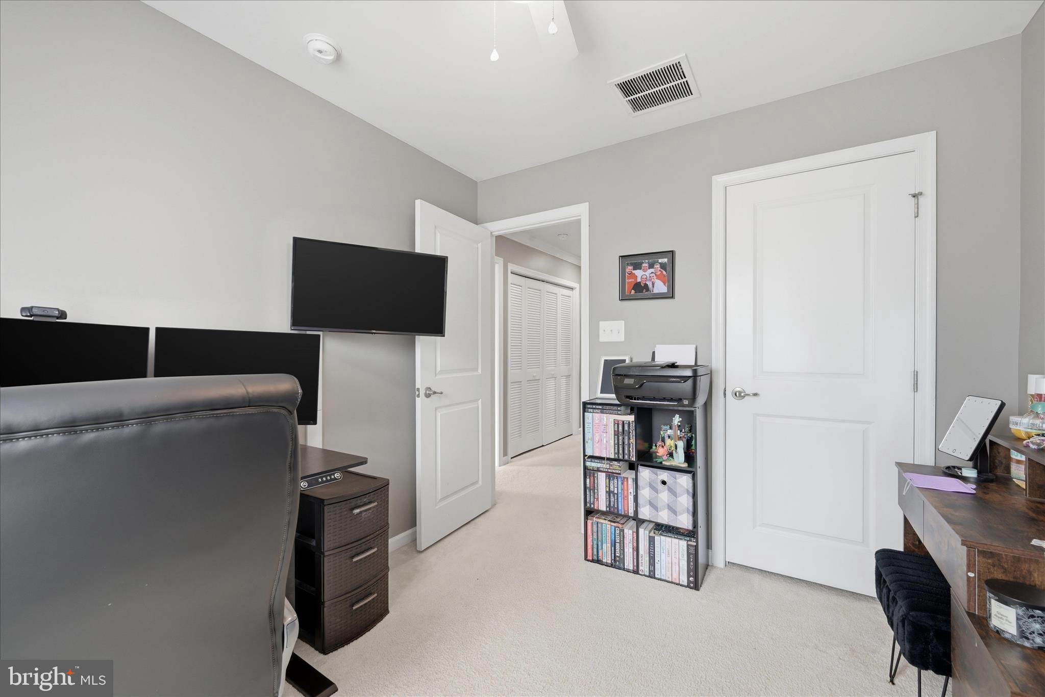 LAKE FREDERICK - Residential