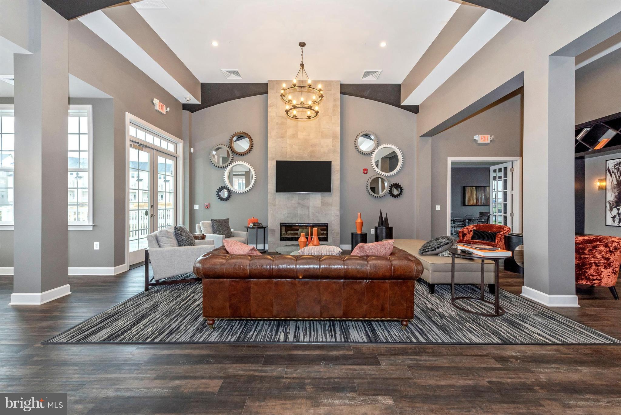 WESTVIEW SOUTH - Residential Lease