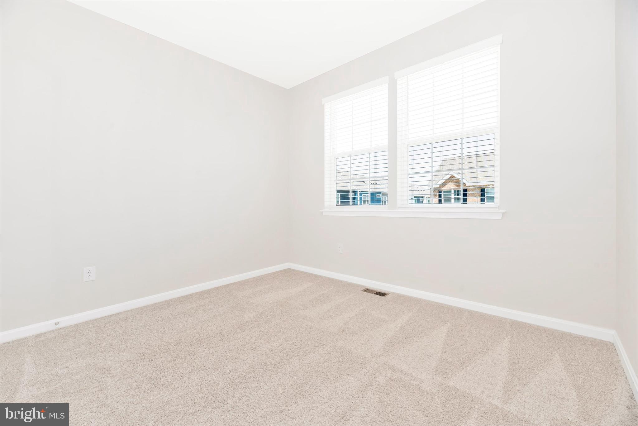 WESTVIEW SOUTH - Residential Lease