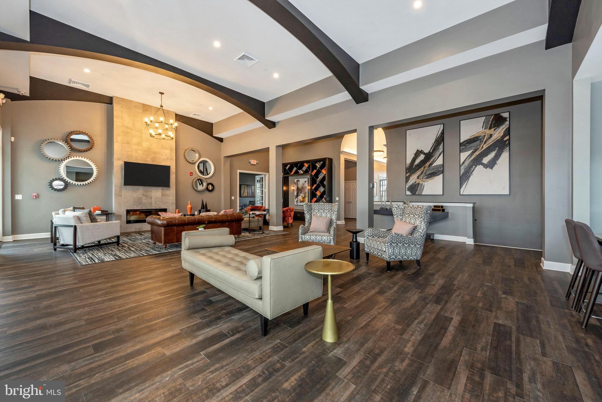 WESTVIEW SOUTH - Residential Lease