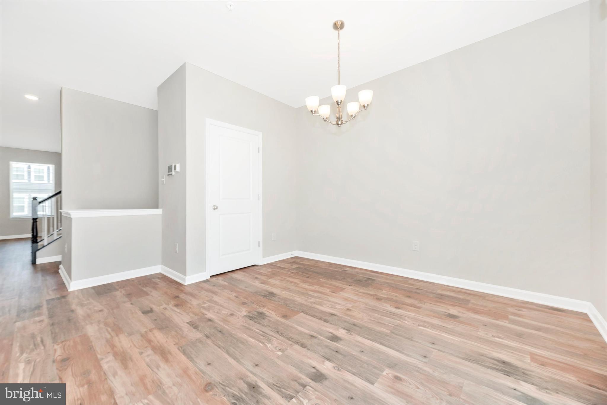 WESTVIEW SOUTH - Residential Lease