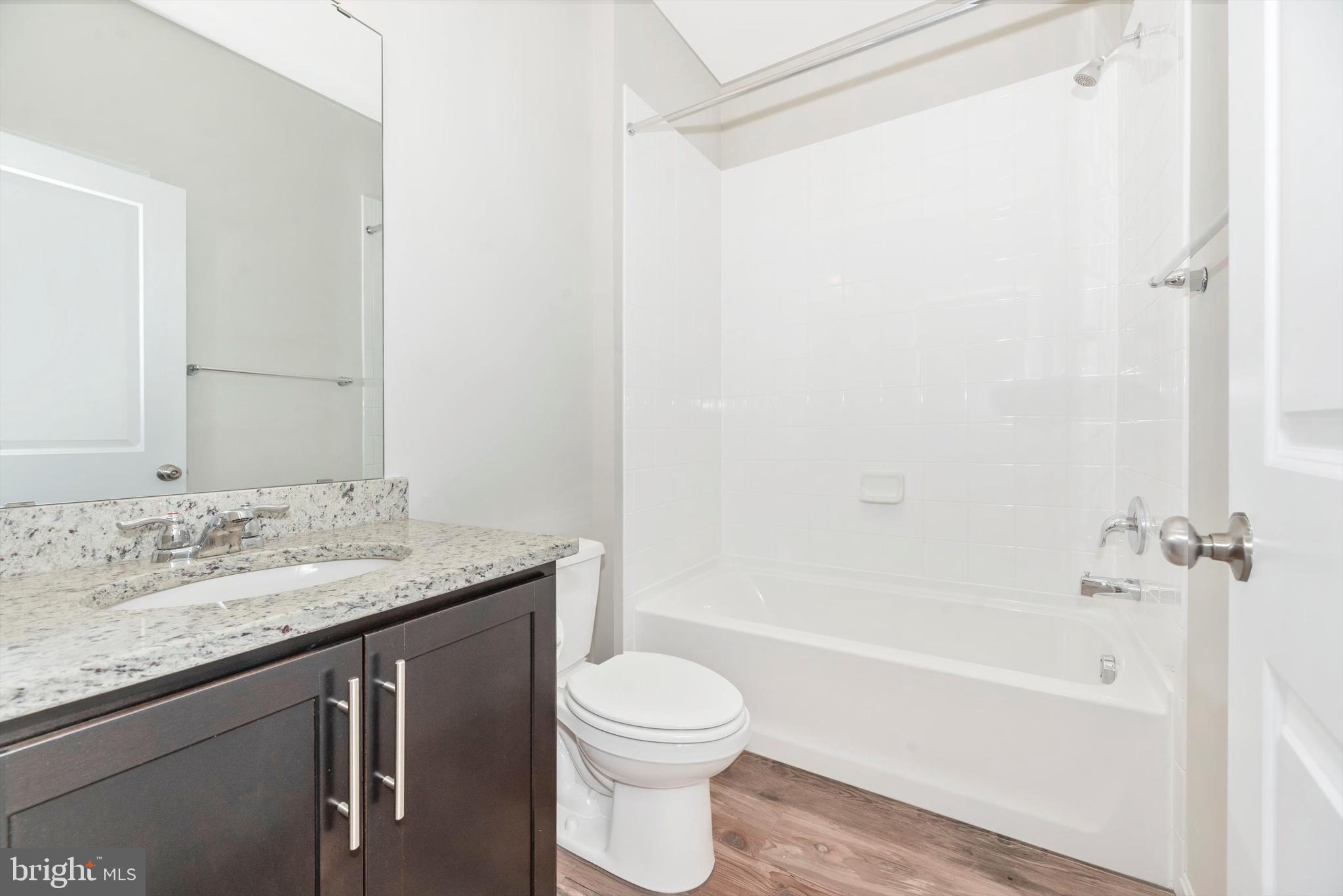 WESTVIEW SOUTH - Residential Lease