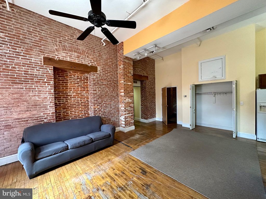 Photo of 231 N SHIPPEN ST #123, LANCASTER, PA 17602 (MLS # PALA2039944)