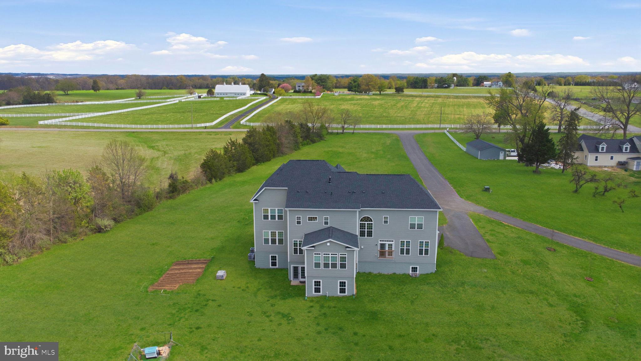 NOKESVILLE - Residential