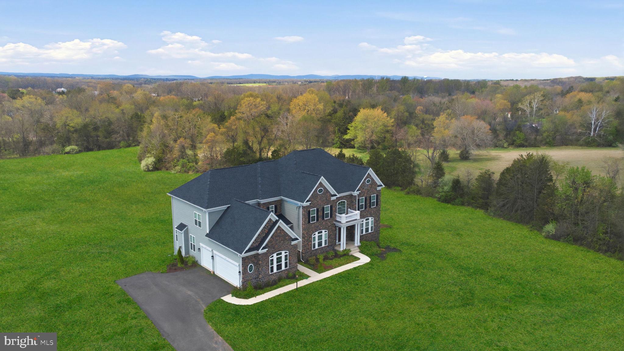 NOKESVILLE - Residential