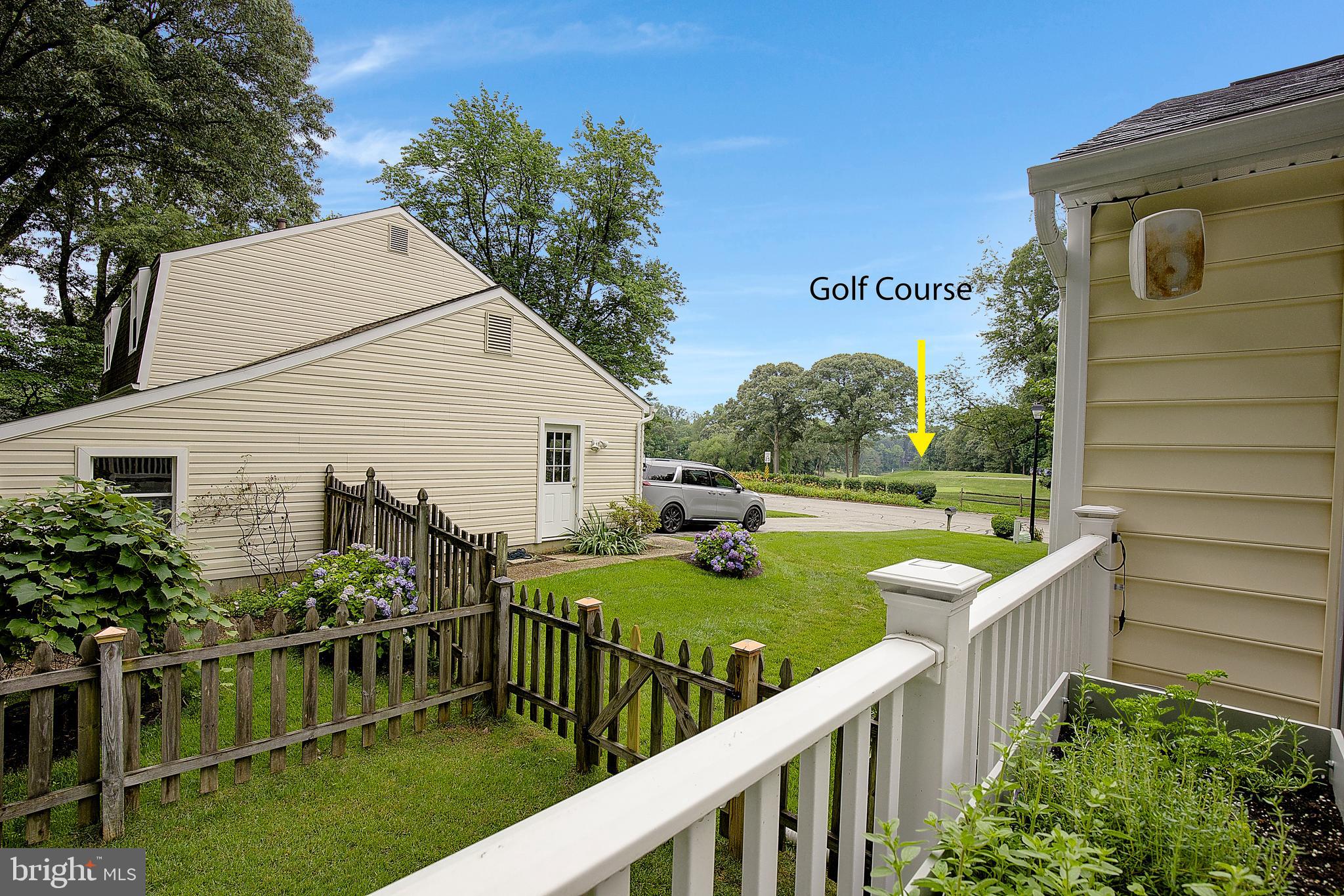 653 BAY GREEN DRIVE
