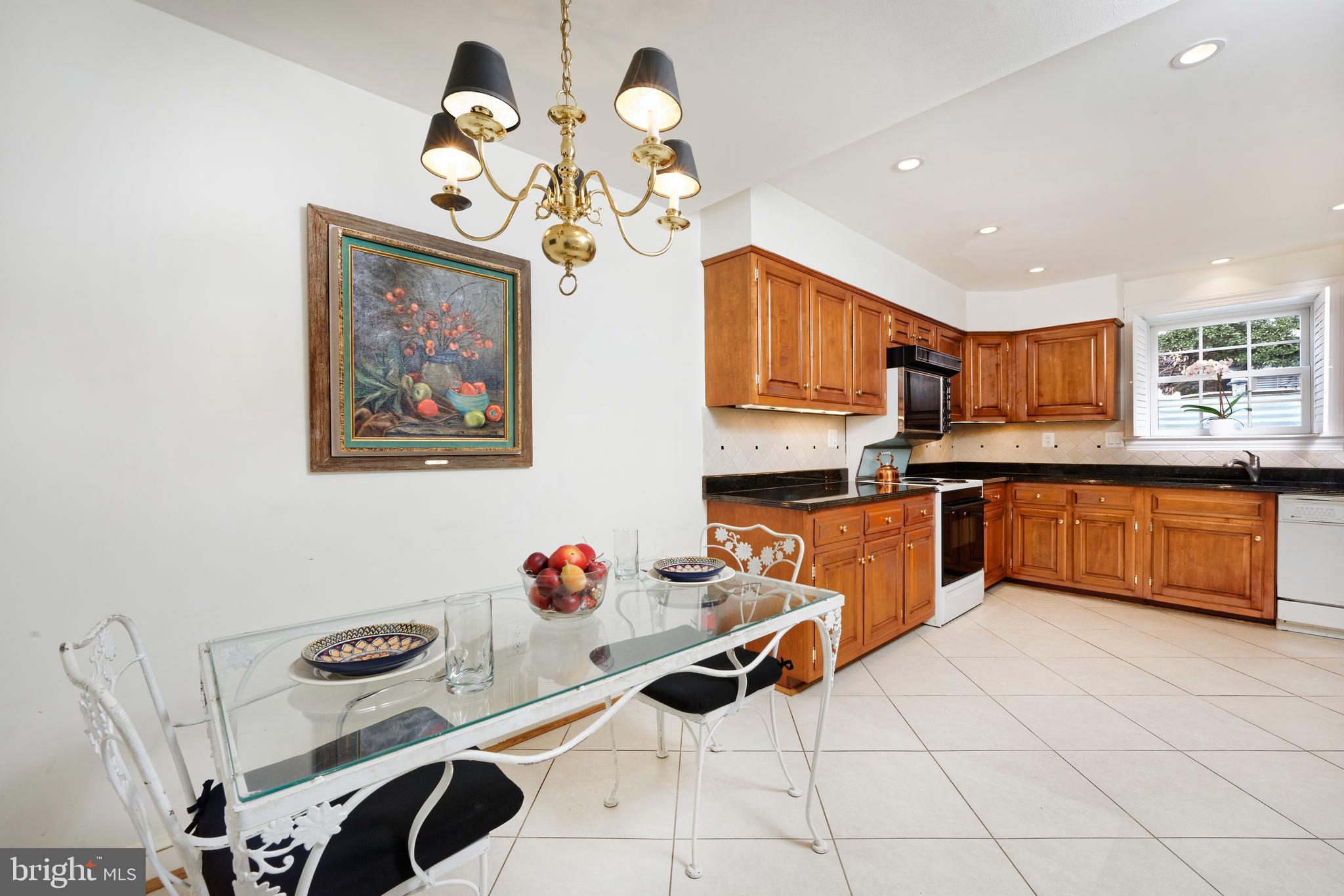 OLD TOWN ALEXANDRIA - Residential