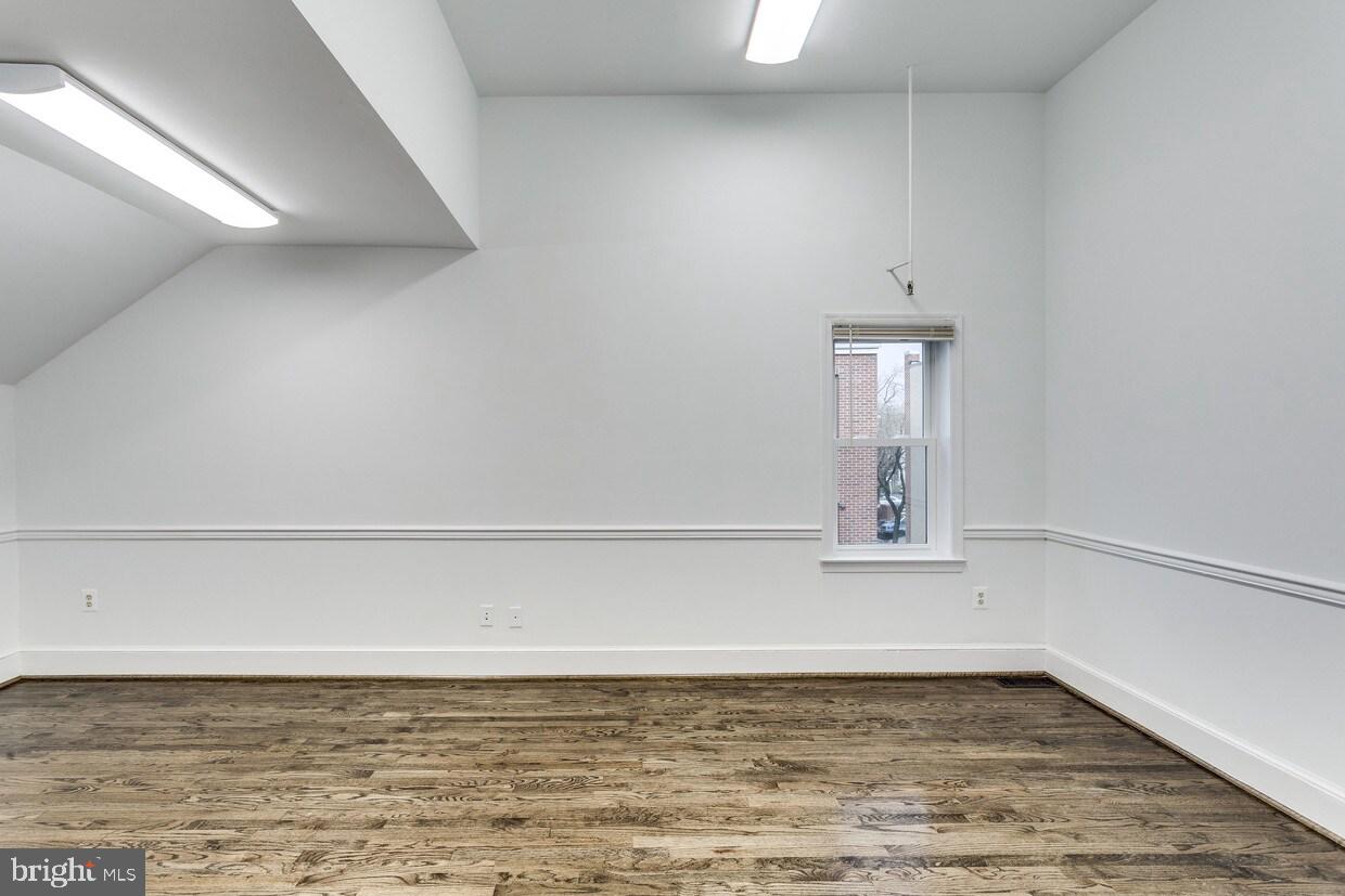 OLD TOWN HISTORIC - Commercial Lease