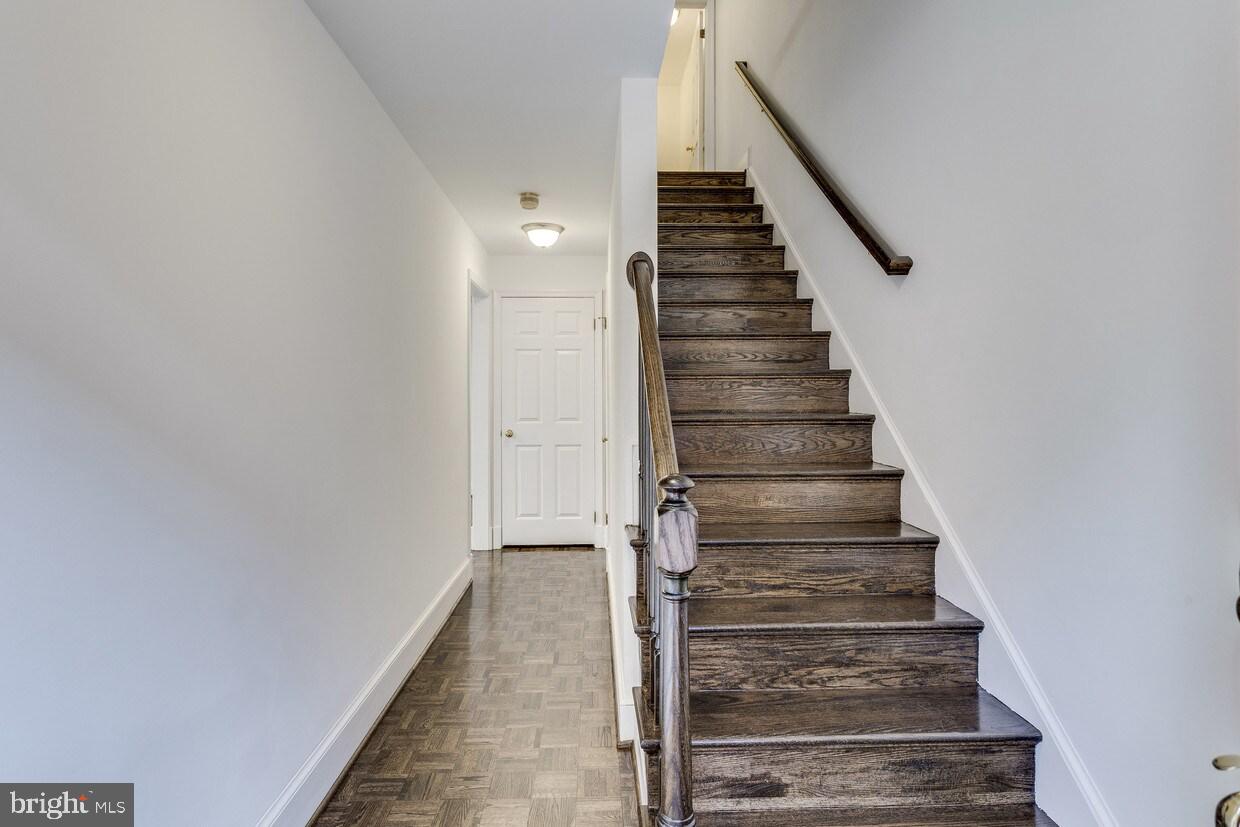 OLD TOWN HISTORIC - Commercial Lease