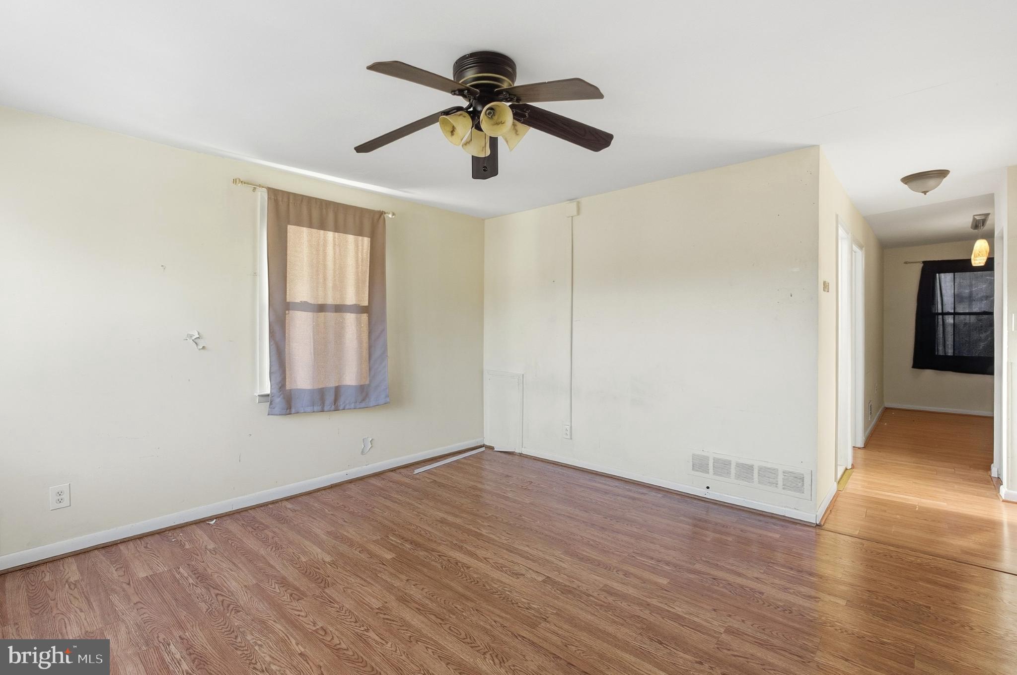 GARDENVILLE - Residential Income