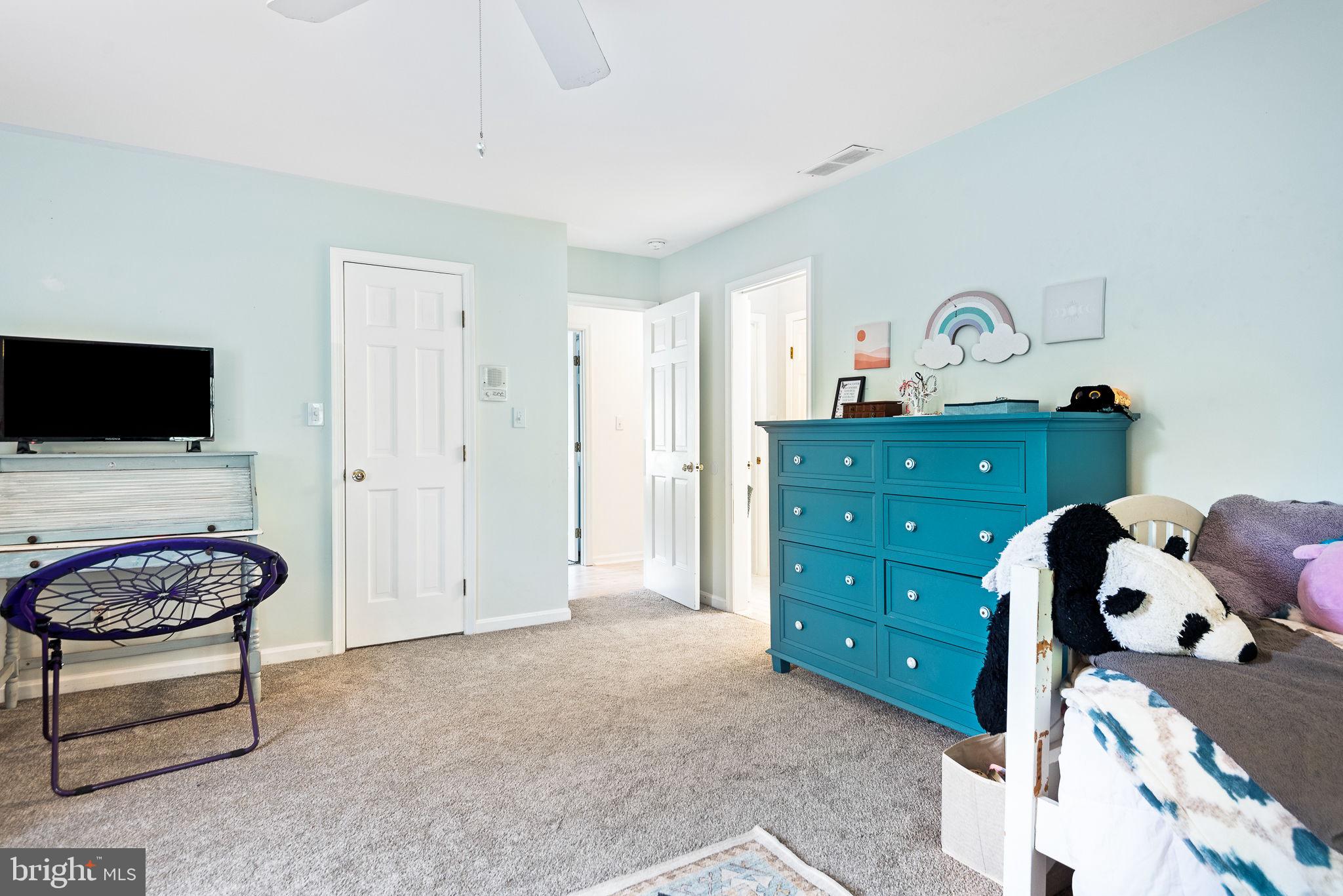 CROFTON ORCHARD - Residential