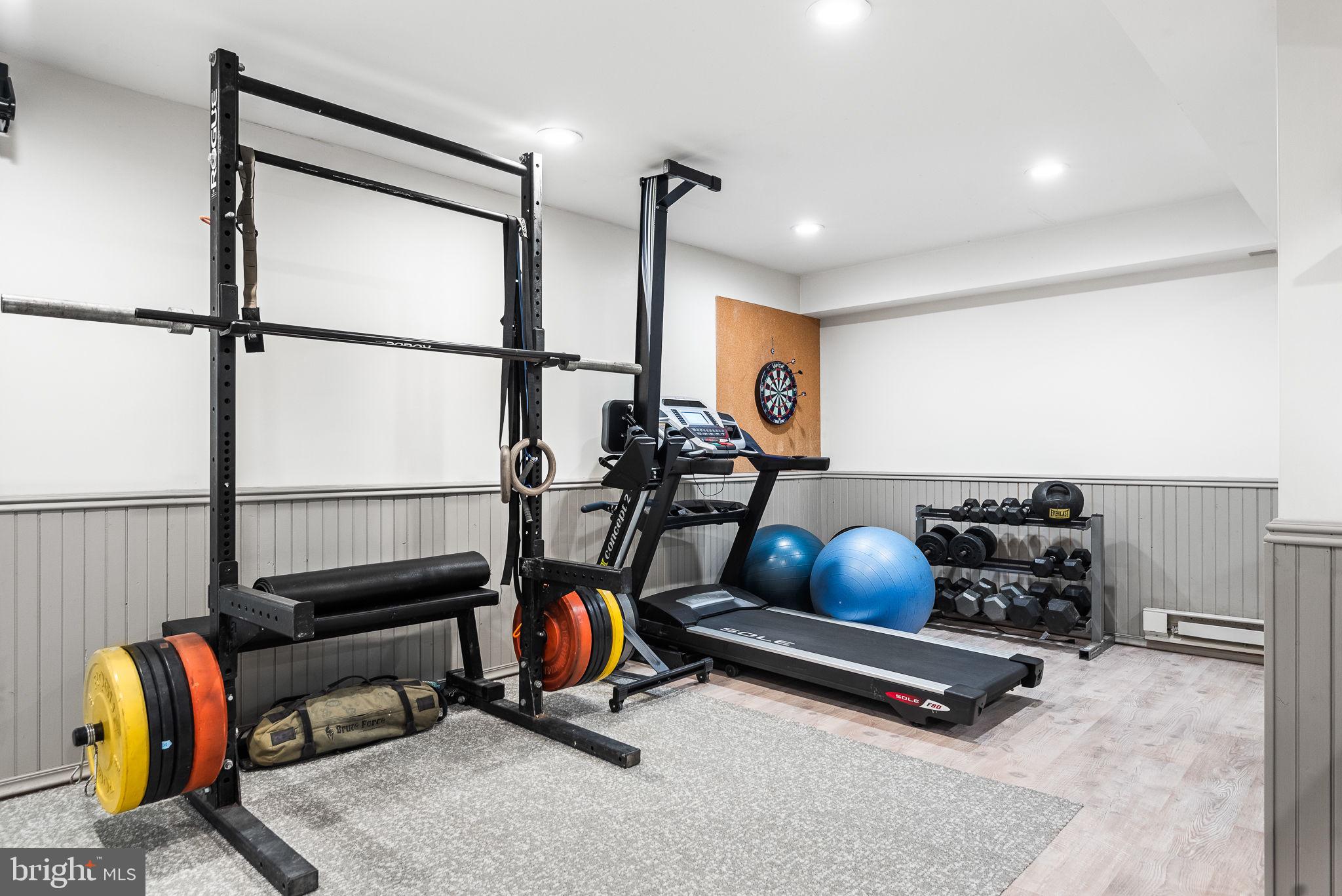 CROFTON ORCHARD - Residential