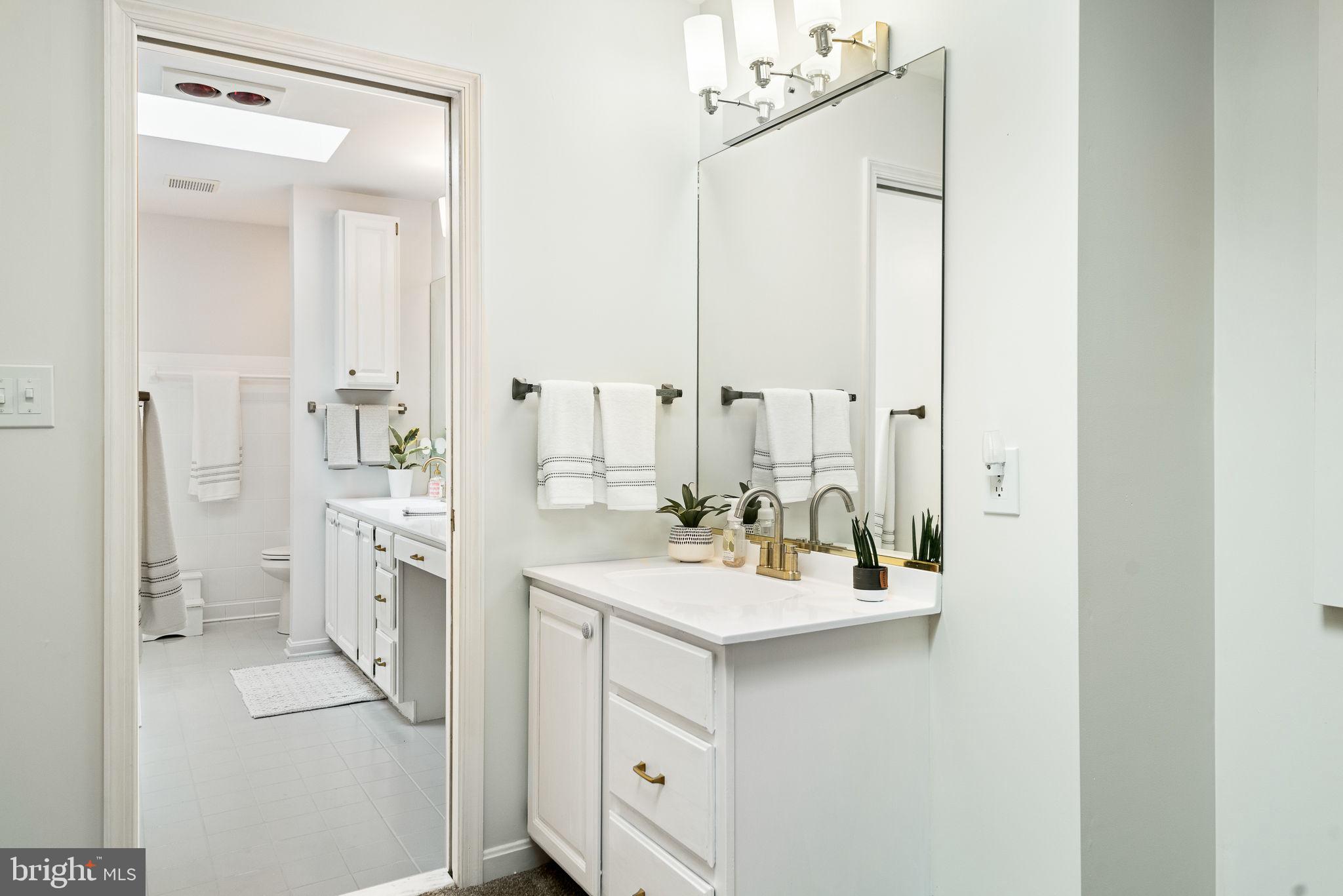 CROFTON ORCHARD - Residential