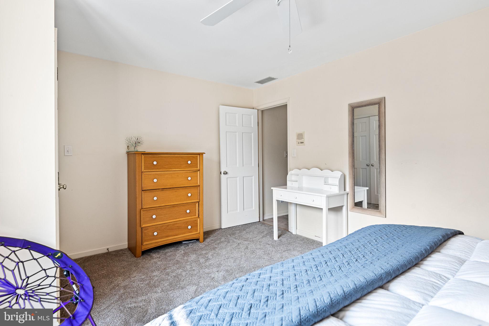 CROFTON ORCHARD - Residential