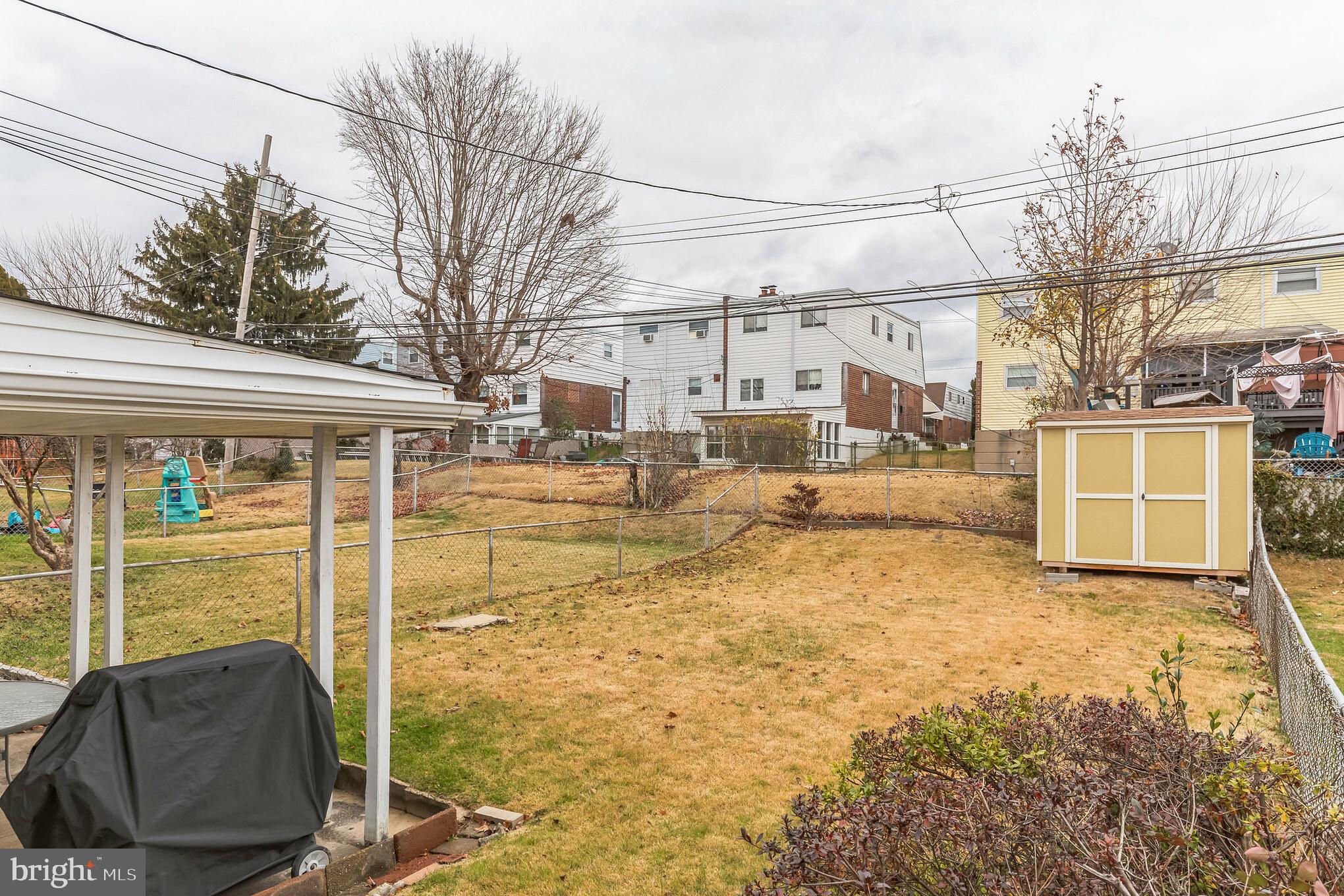 ACADEMY GARDENS - Residential