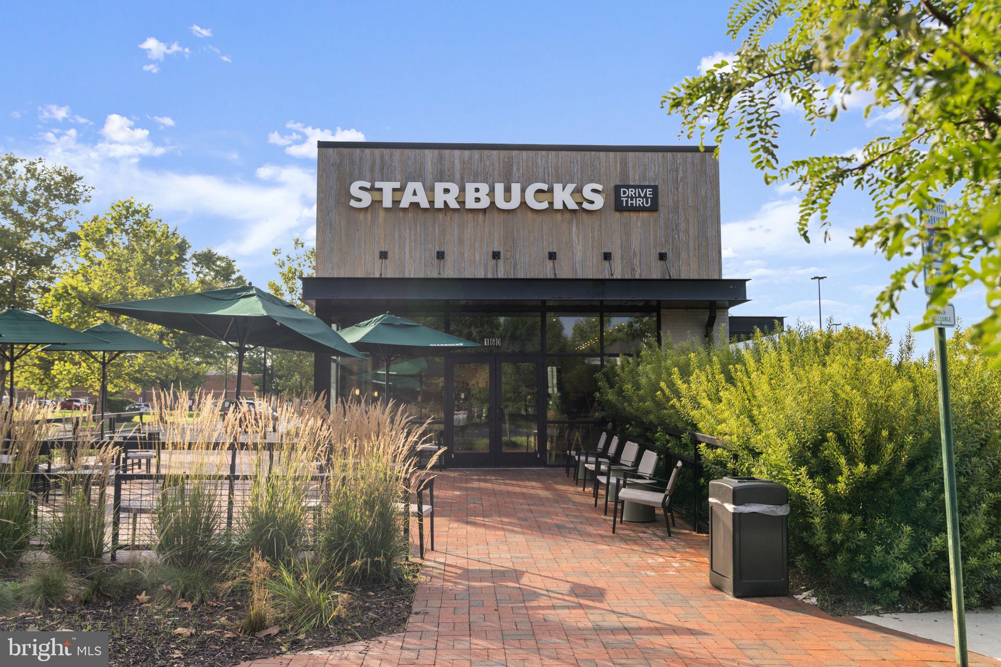 QUINCE ORCHARD KNOLLS - Residential