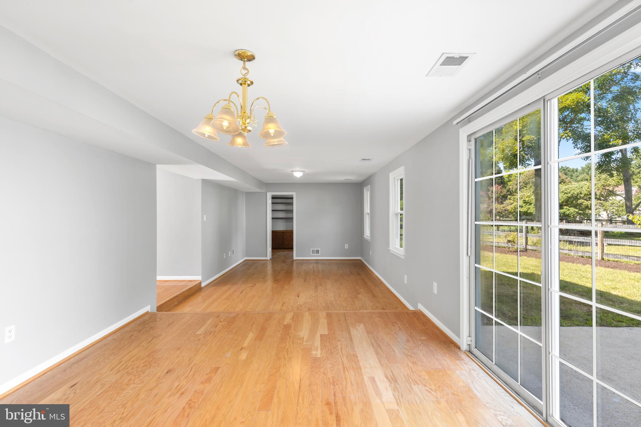 VILLAGE OF HICKORY RIDGE - Residential