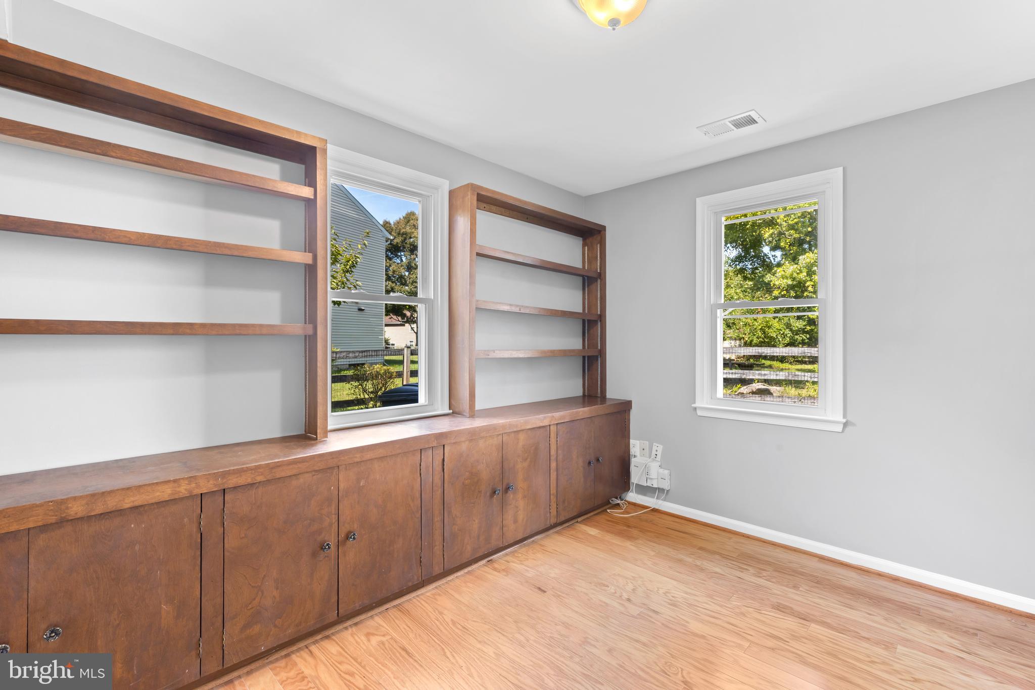 VILLAGE OF HICKORY RIDGE - Residential