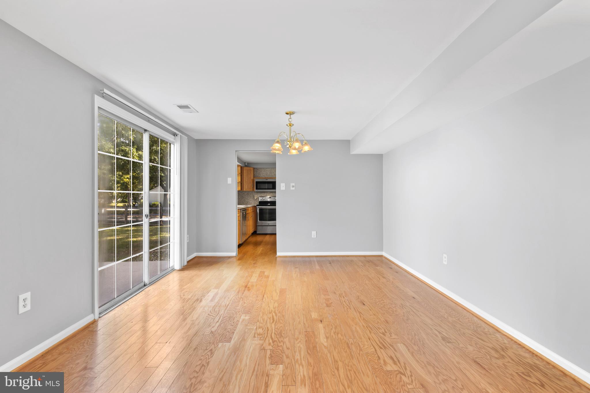 VILLAGE OF HICKORY RIDGE - Residential