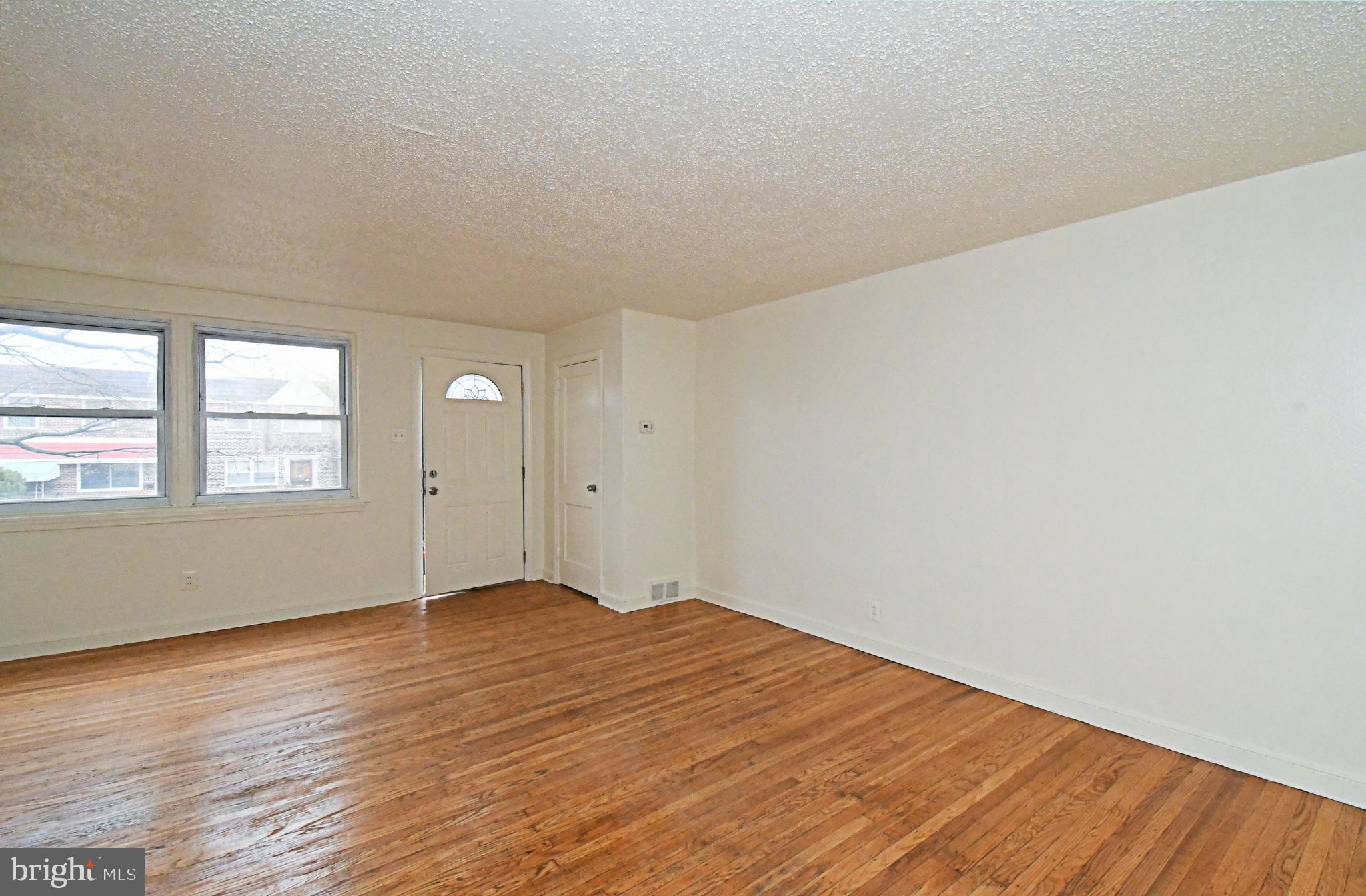 WEST OAK LANE - Residential