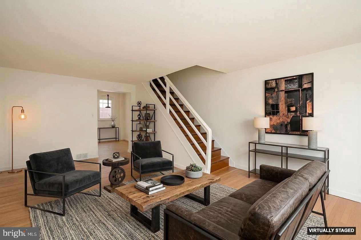 WEST OAK LANE - Residential