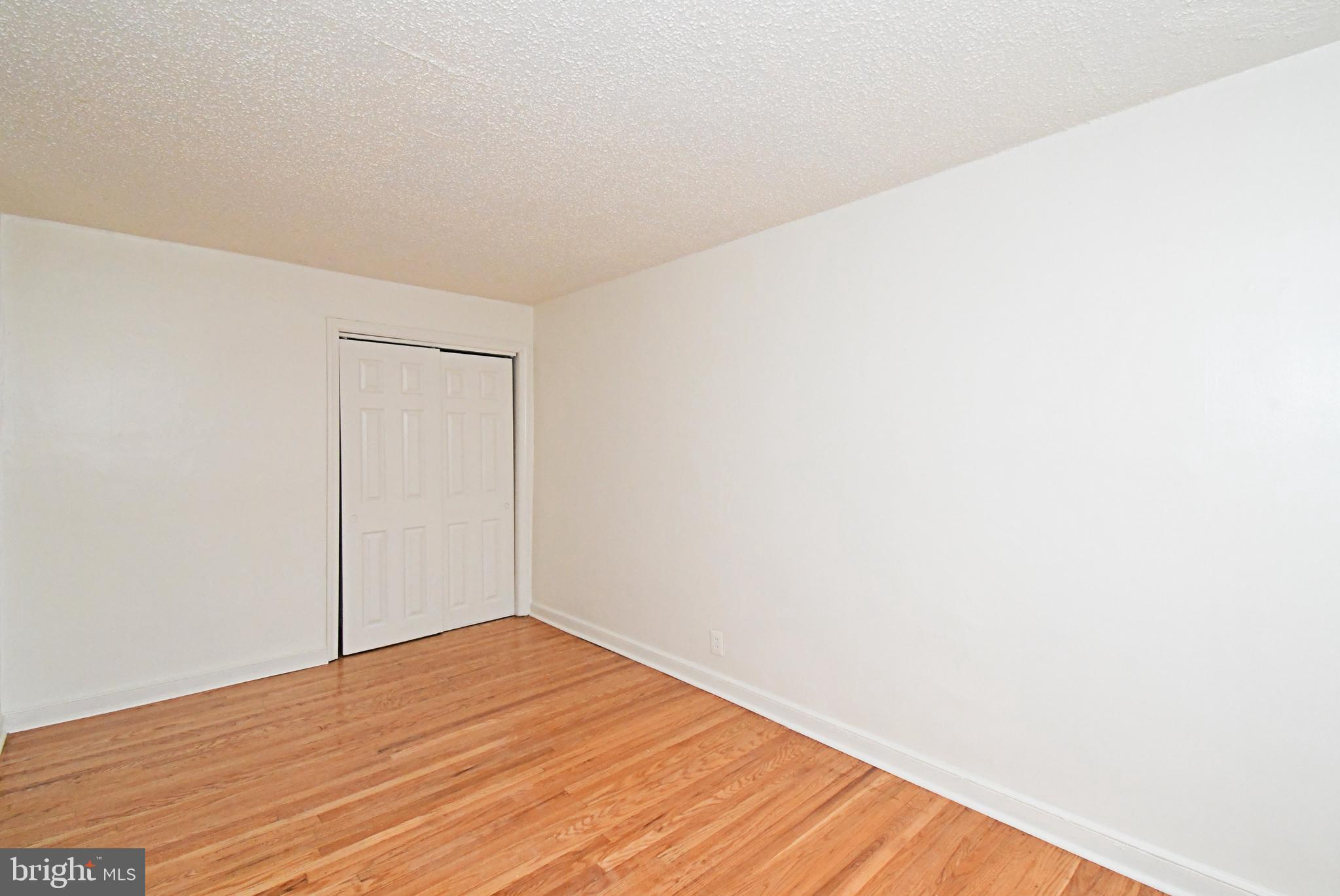 WEST OAK LANE - Residential