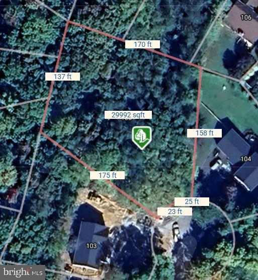 LAKE HOLIDAY ESTATES - Land