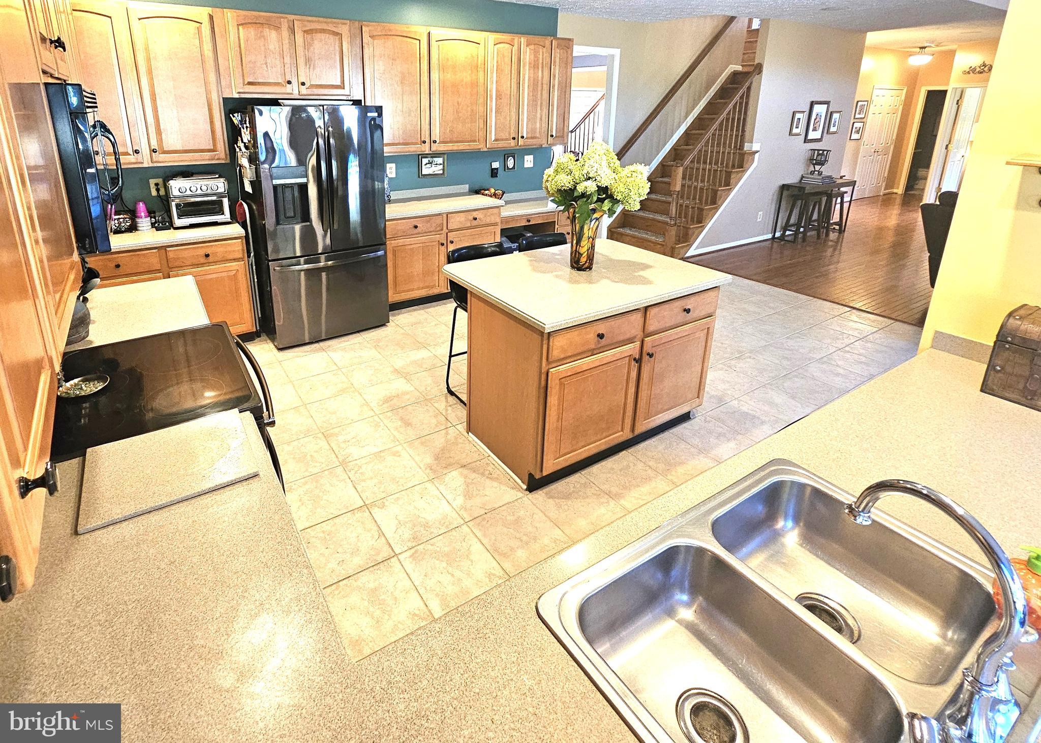 ESTATES OF WALNUT LANE - Residential