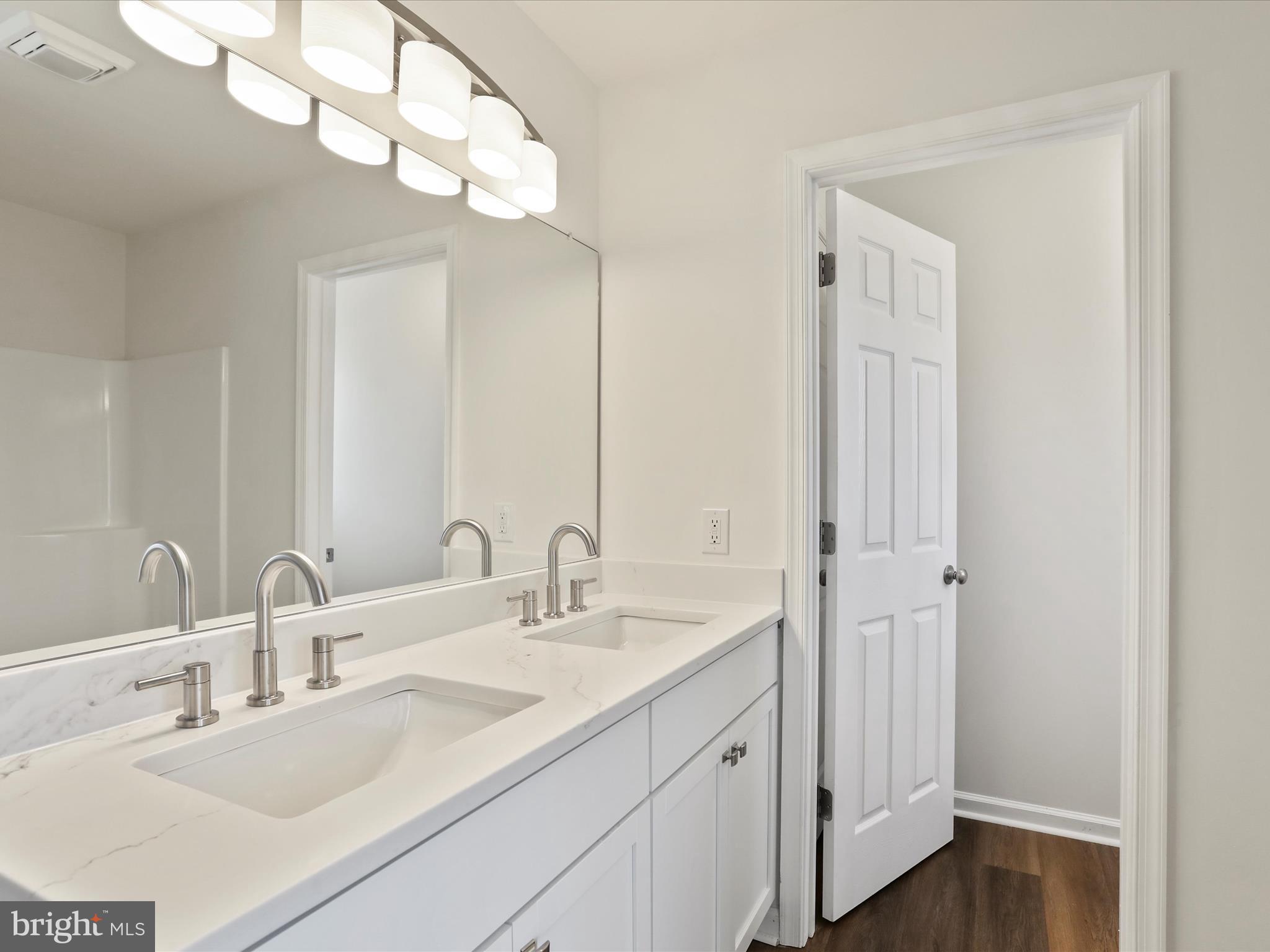 AMBERFIELD - Residential