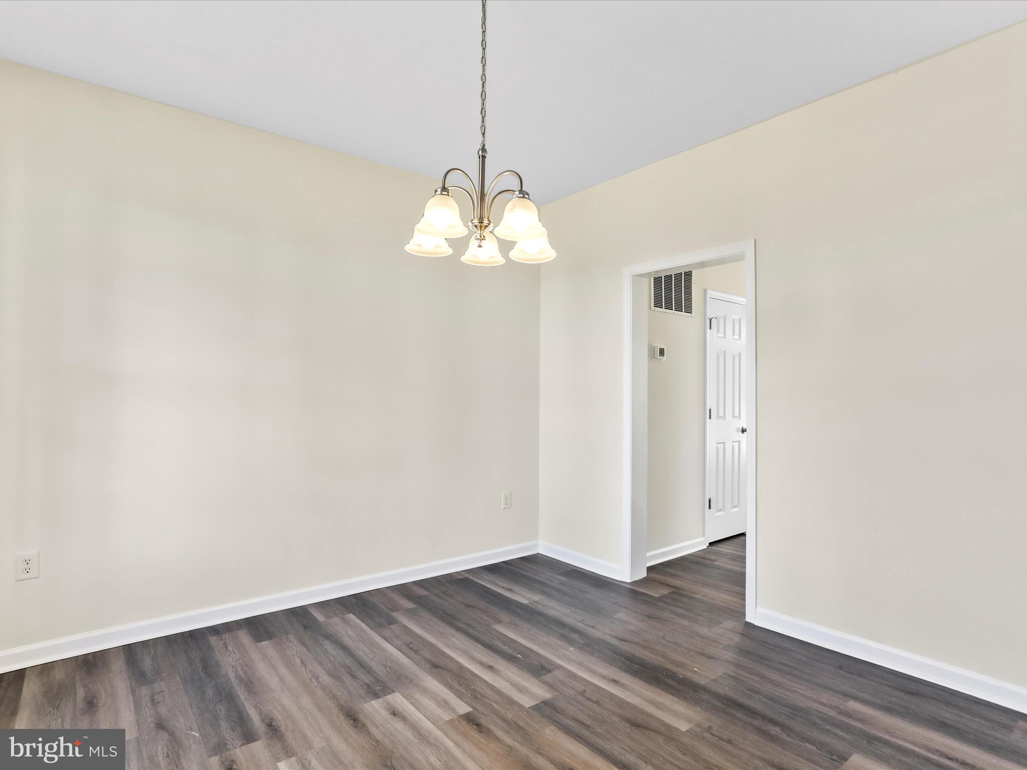 AMBERFIELD - Residential