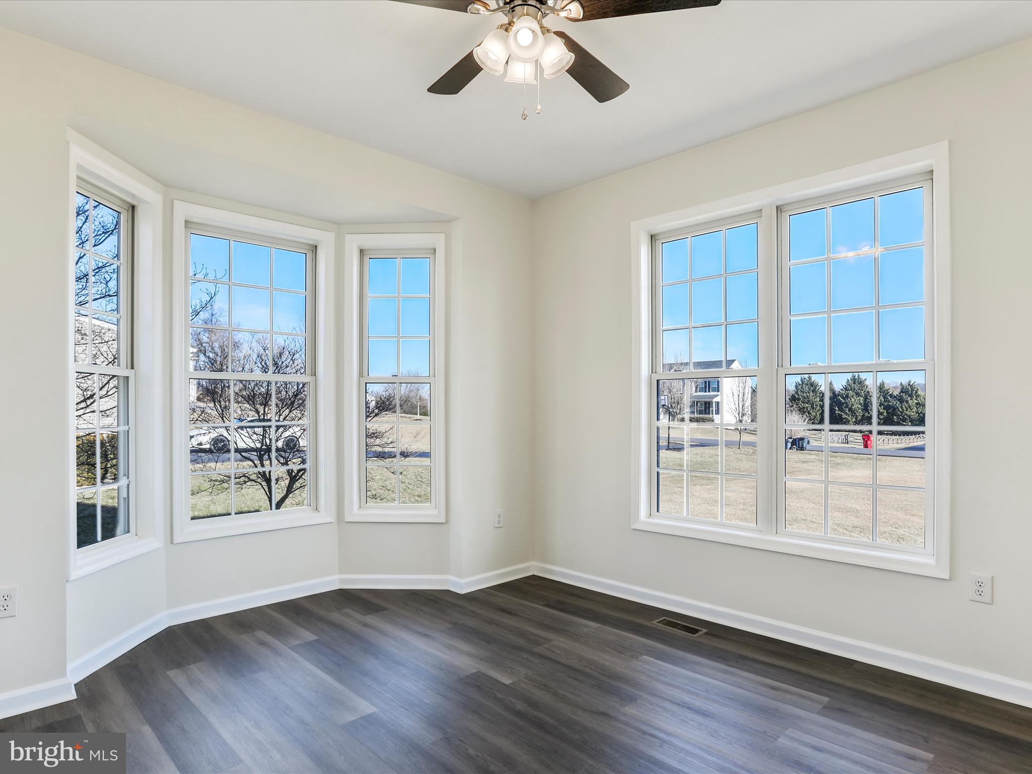 AMBERFIELD - Residential