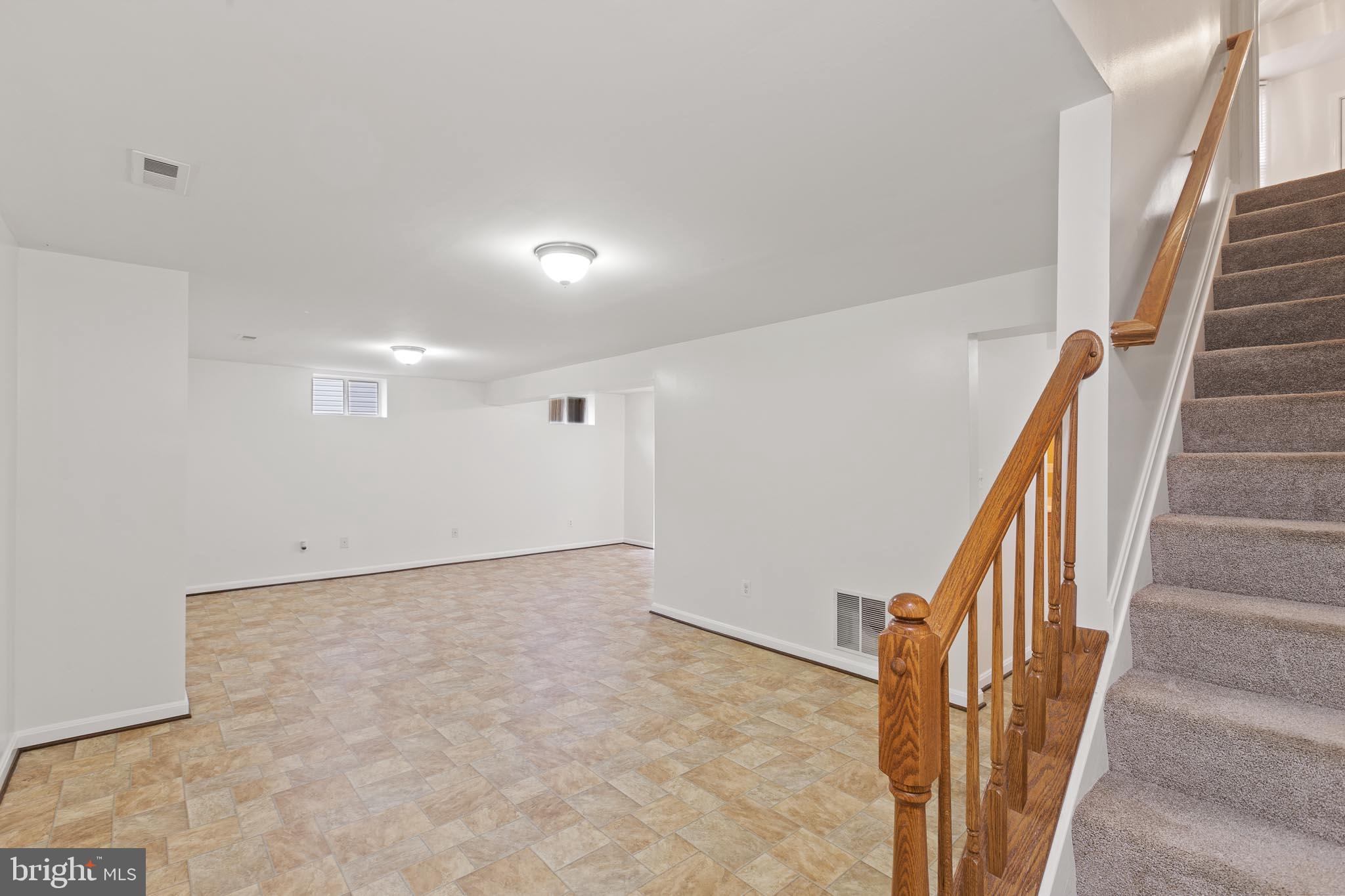 GREENBRIER ESTATES - Residential