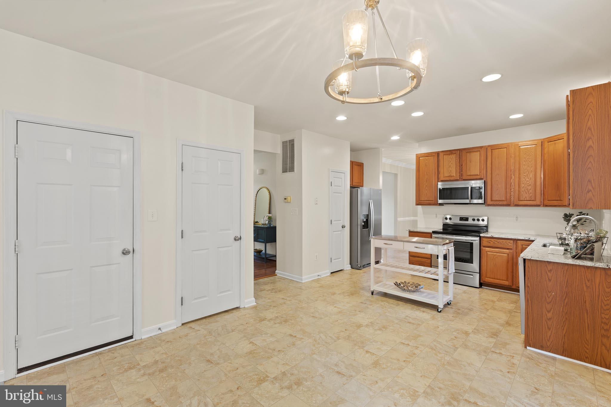 GREENBRIER ESTATES - Residential