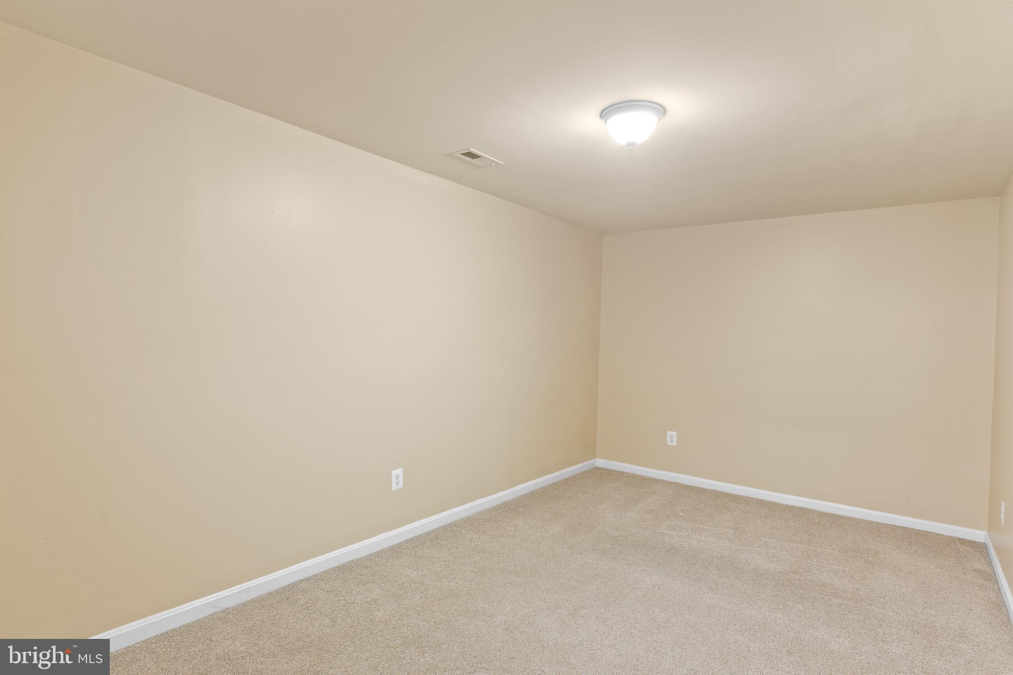 GREENBRIER ESTATES - Residential