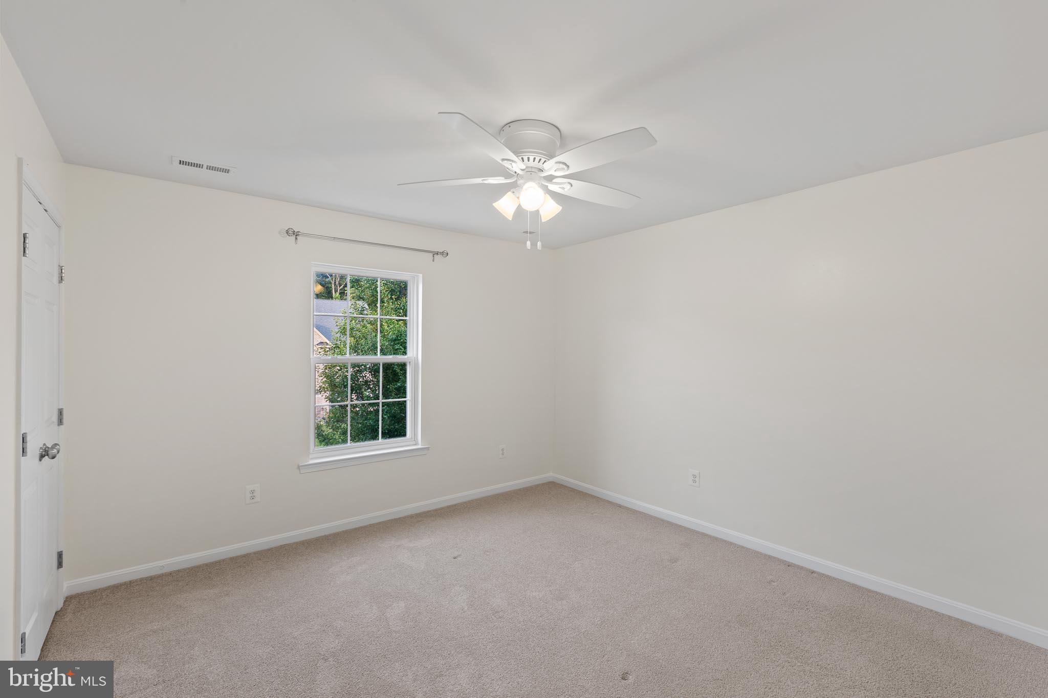 GREENBRIER ESTATES - Residential