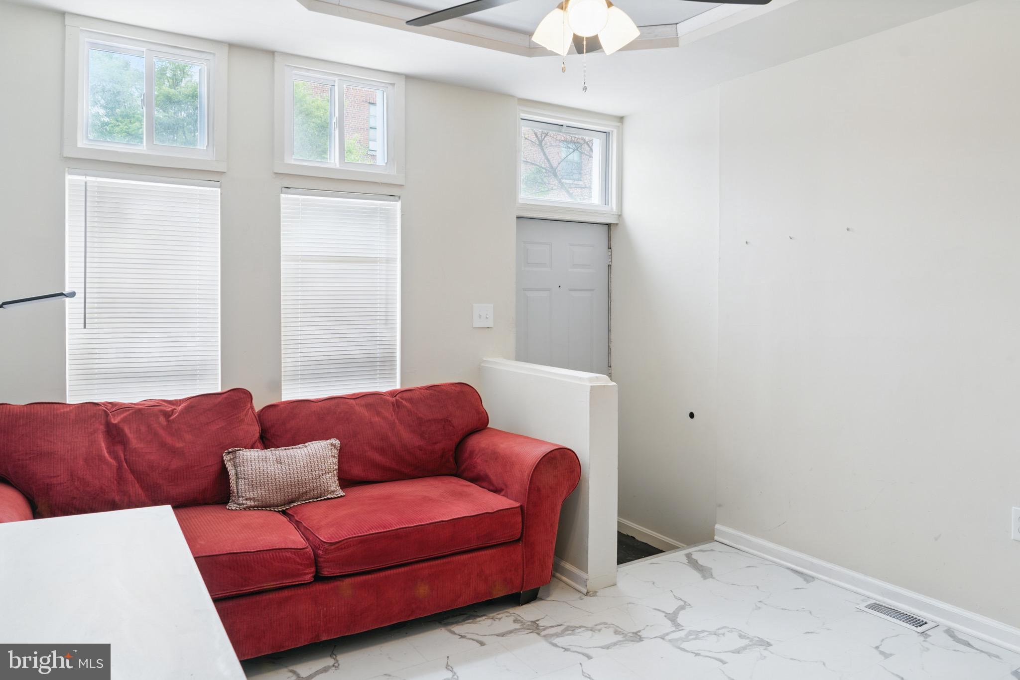 BALTIMORE EAST - SOUTH CLIFTON PARK HIST. DISTRICT - Residential