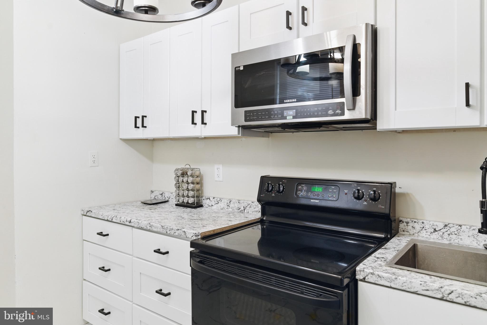 BALTIMORE EAST - SOUTH CLIFTON PARK HIST. DISTRICT - Residential