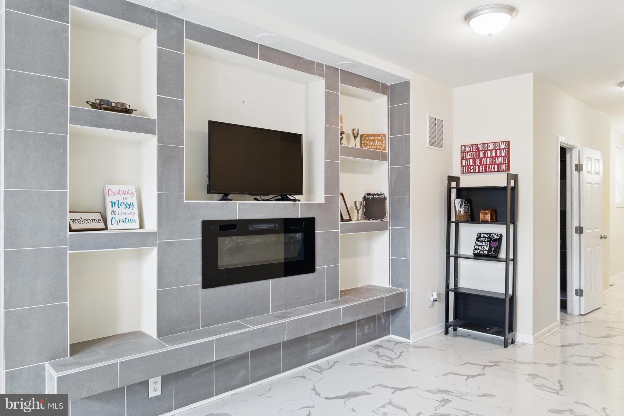 BALTIMORE EAST - SOUTH CLIFTON PARK HIST. DISTRICT - Residential