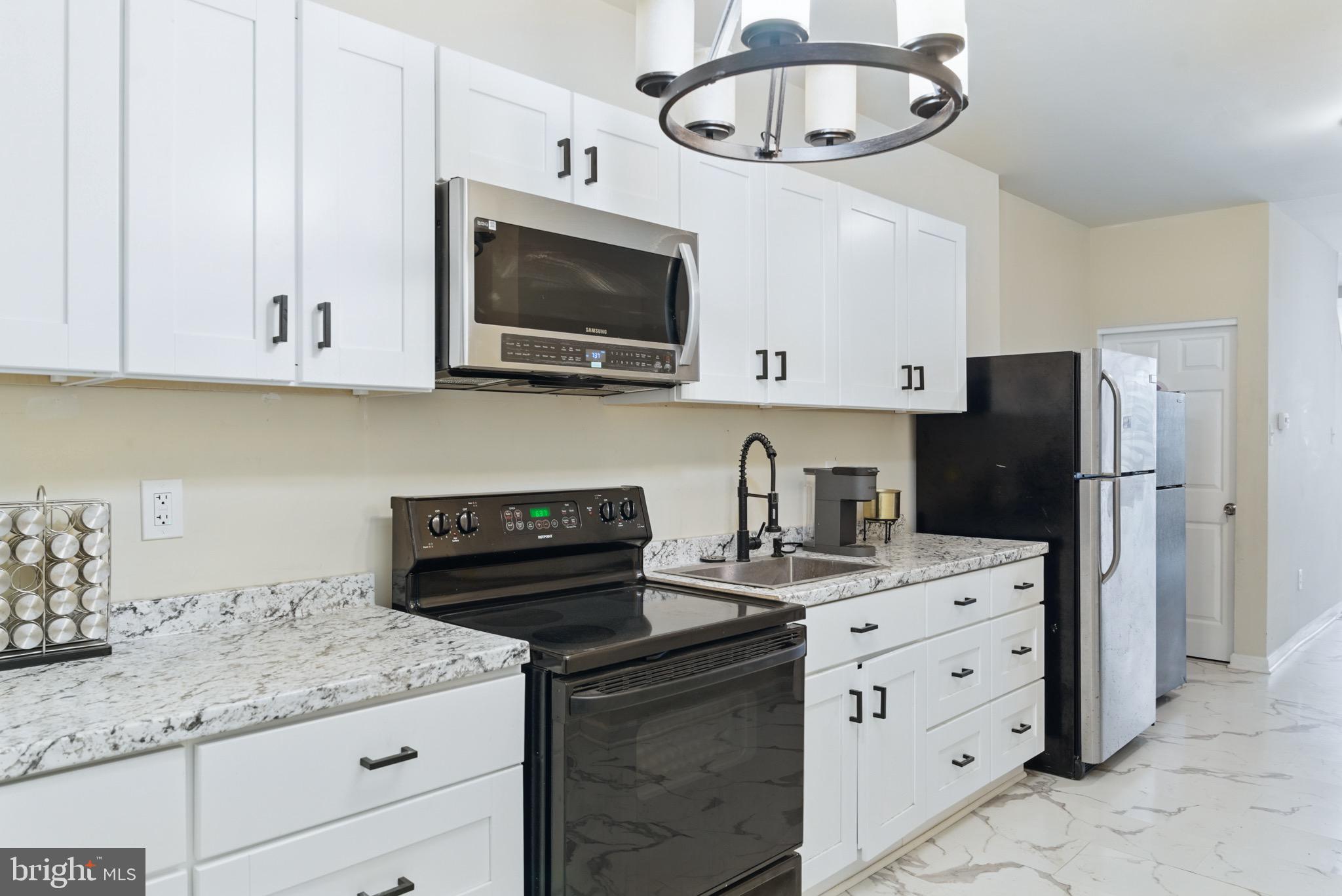 BALTIMORE EAST - SOUTH CLIFTON PARK HIST. DISTRICT - Residential