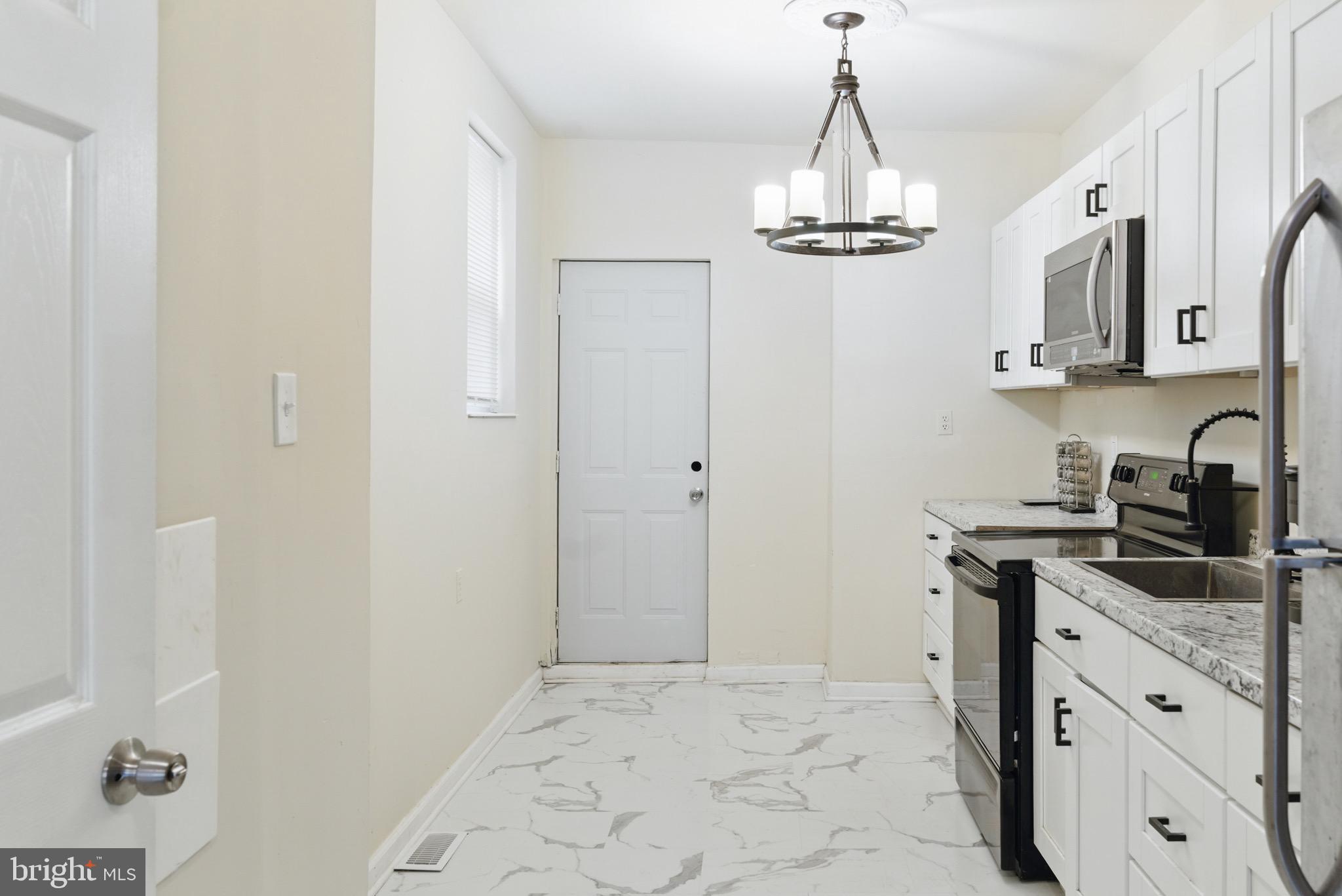 BALTIMORE EAST - SOUTH CLIFTON PARK HIST. DISTRICT - Residential