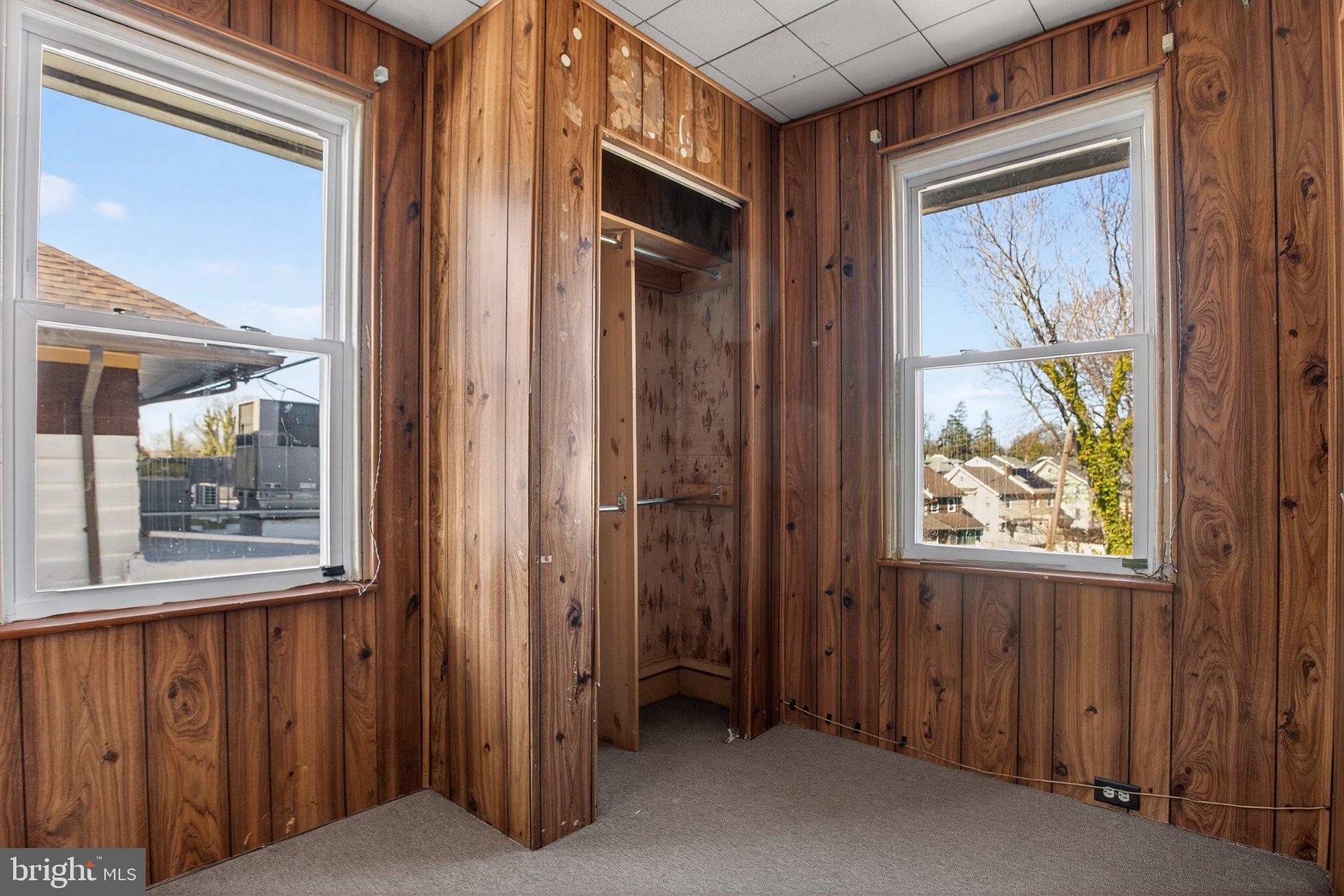 RIDLEY PARK - Residential