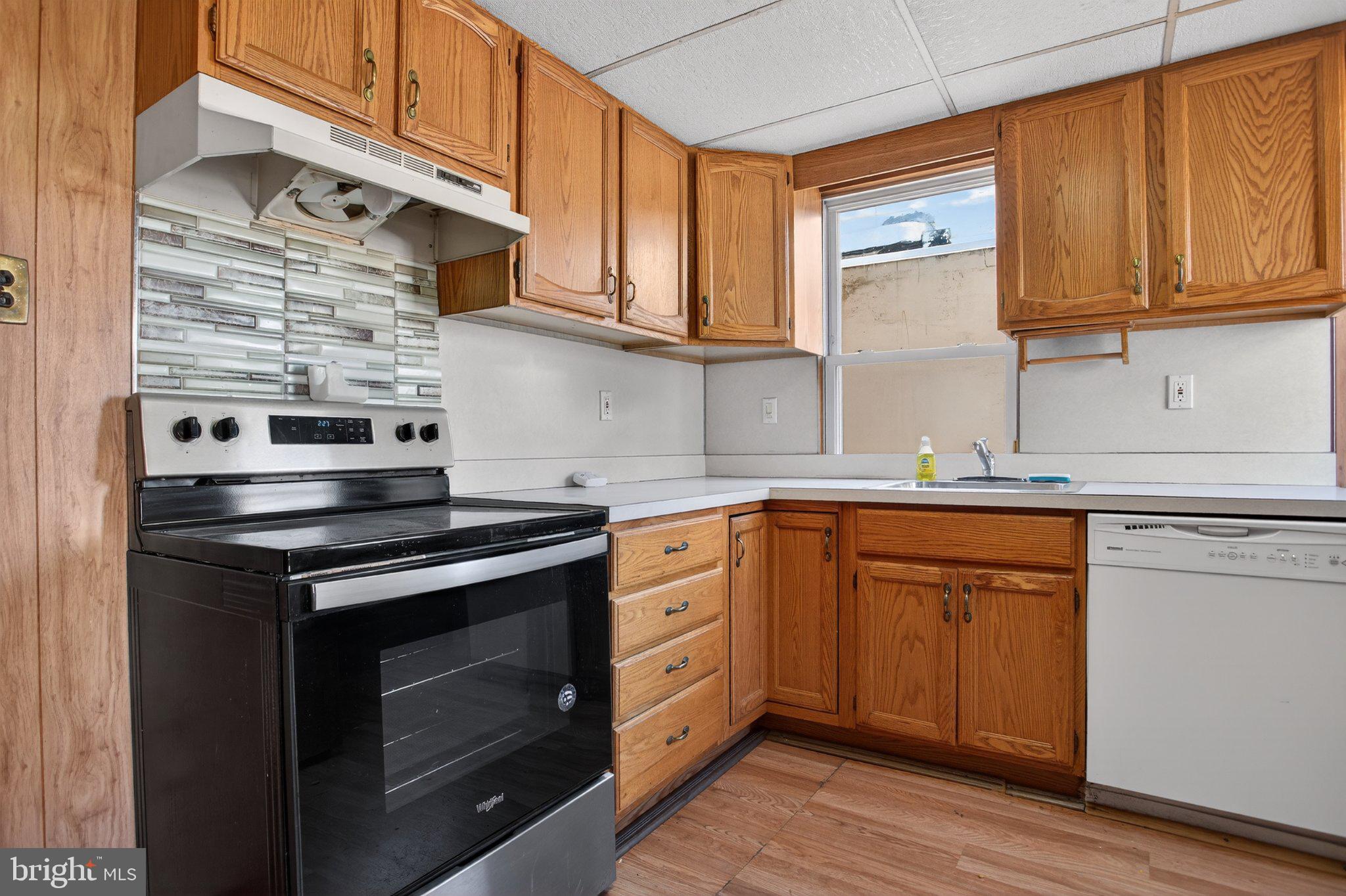 RIDLEY PARK - Residential