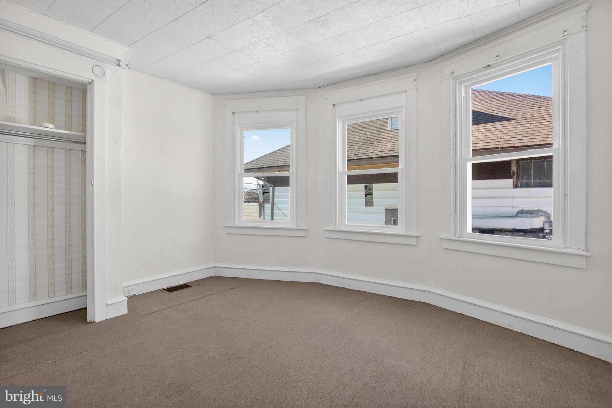 RIDLEY PARK - Residential