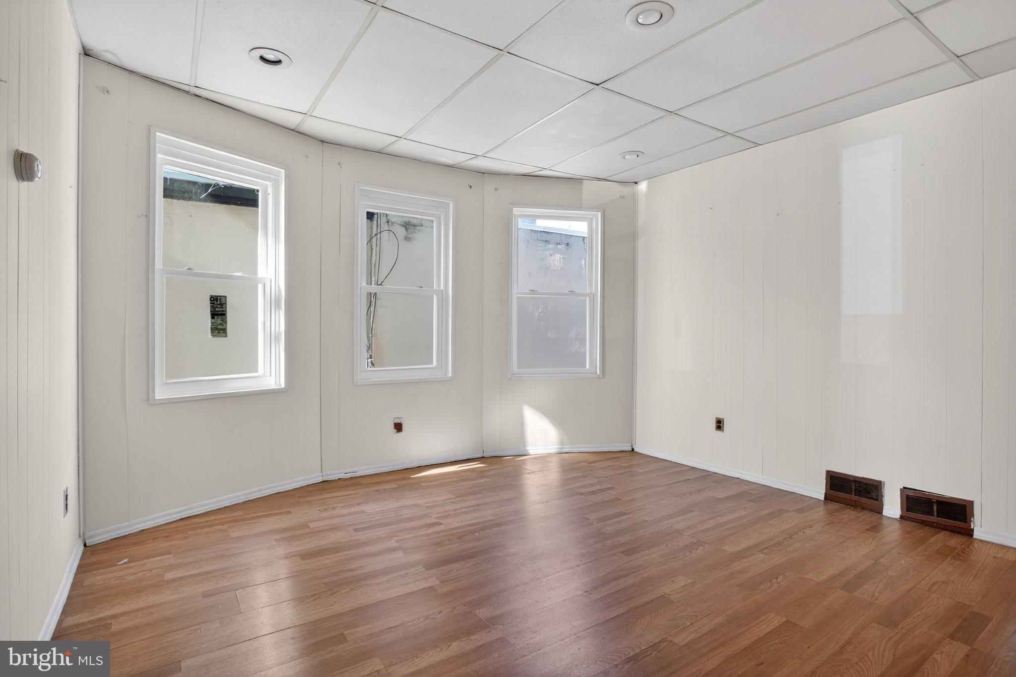 RIDLEY PARK - Residential