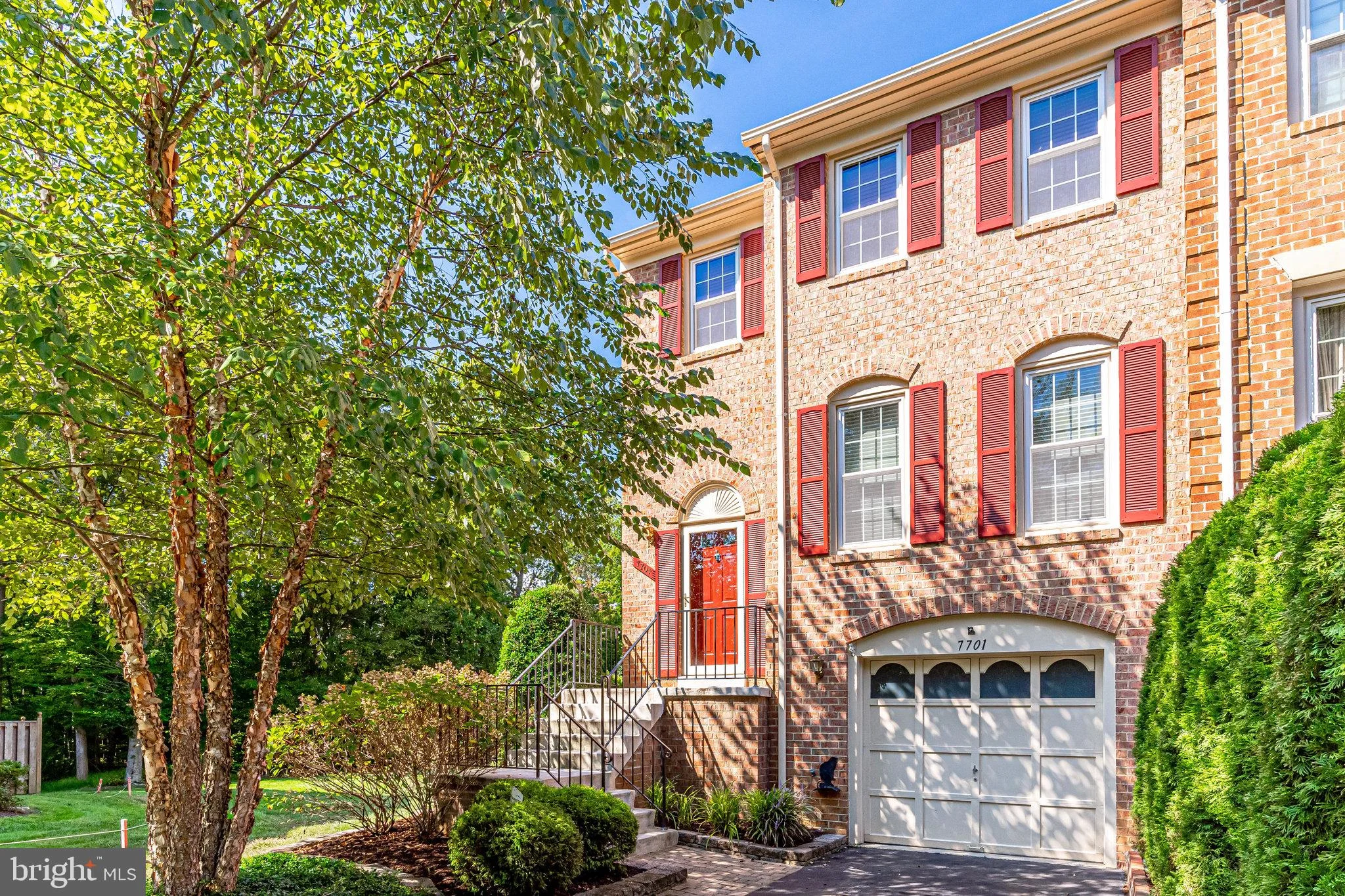 7701 Shootingstar Drive, Springfield, VA 22152
