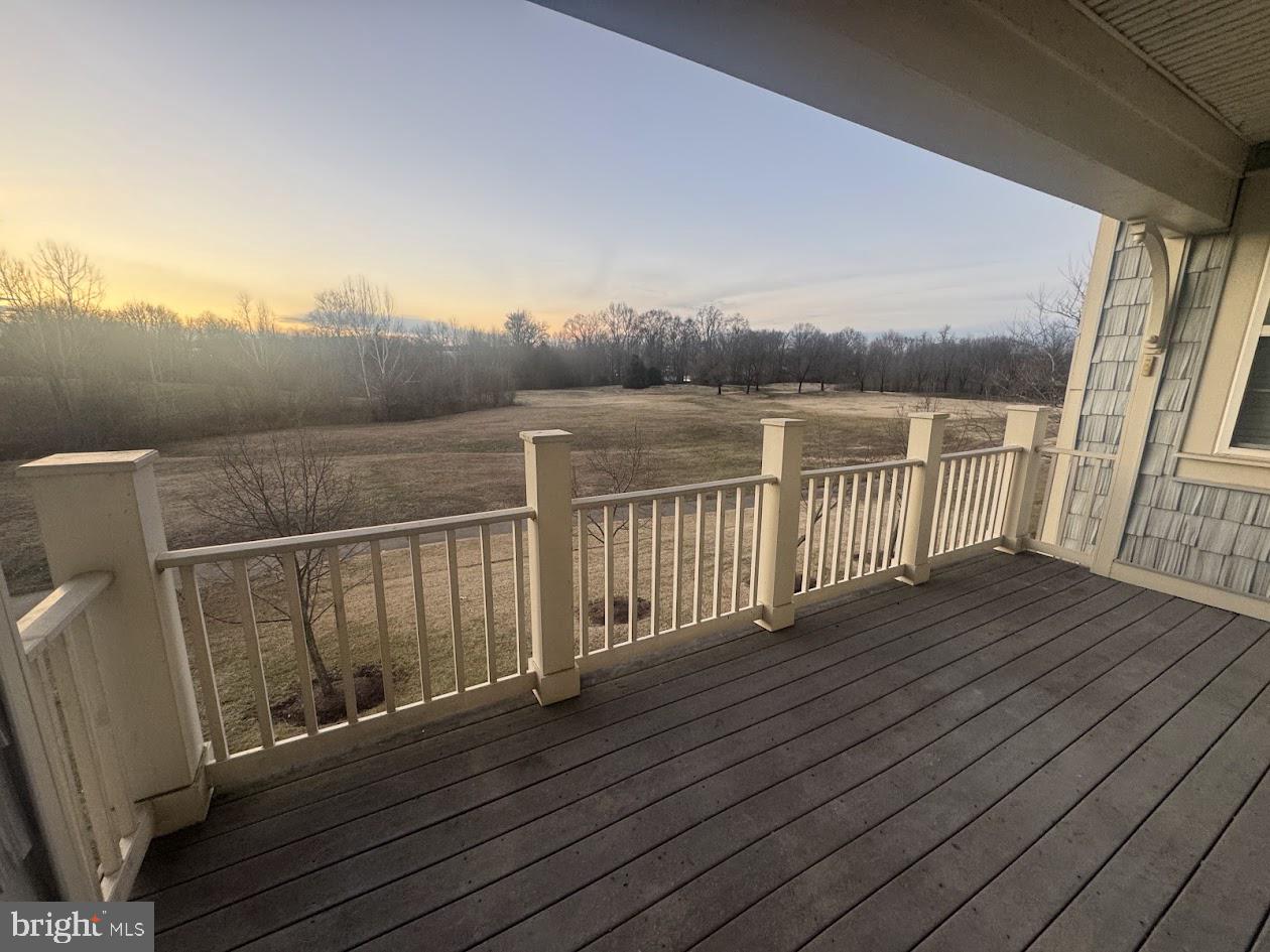 BELMONT BAY - Residential Lease